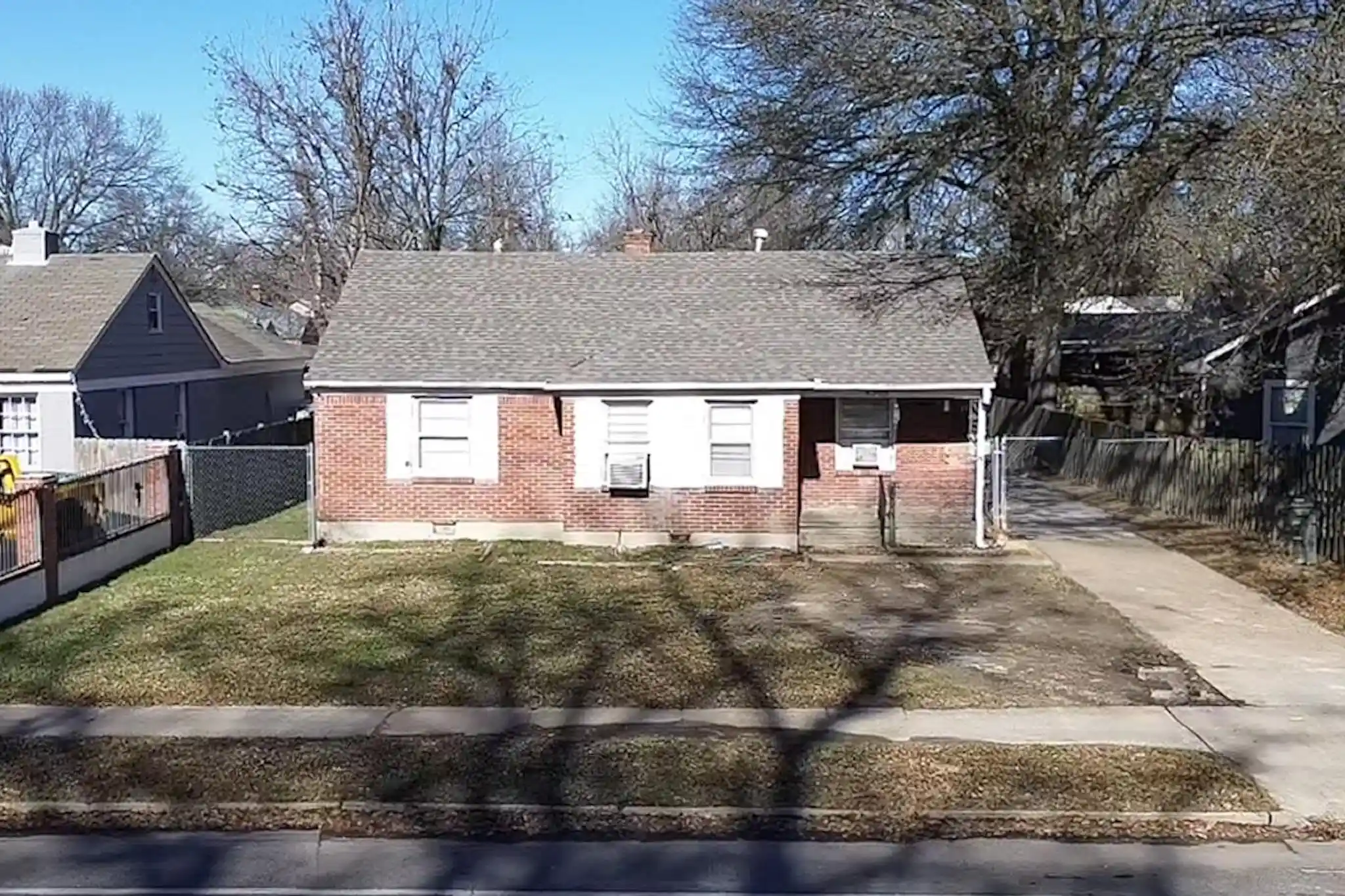 Photo 1 of Single family home for sale at 4368 Macon Rd, Memphis, TN 38122 | MLS# 10213091 | Listing updated on 2026-01-17