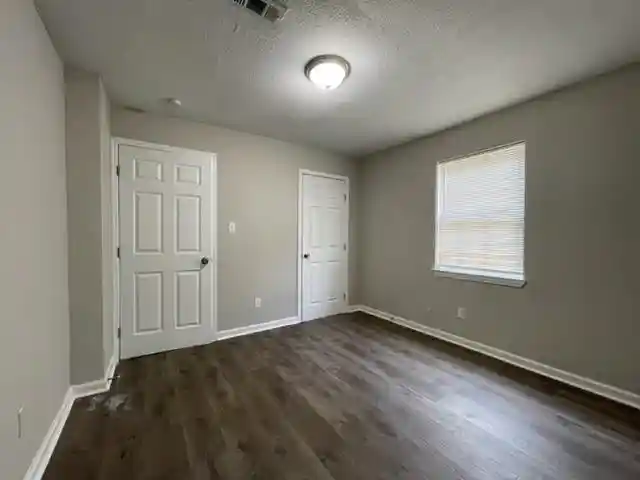 Photo 2 of Single family home for sale at 905 Annie St, Memphis, TN 38107 | MLS# 10213146 | Listing updated on 2026-08-24