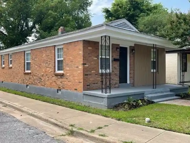 Photo 3 of Single family home for sale at 905 Annie St, Memphis, TN 38107 | MLS# 10213146 | Listing updated on 2026-08-24