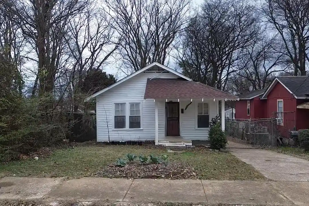 Homes for sale in Memphis, TN | 452 Lipford St, Memphis, TN 38112 | MLS# 10213383