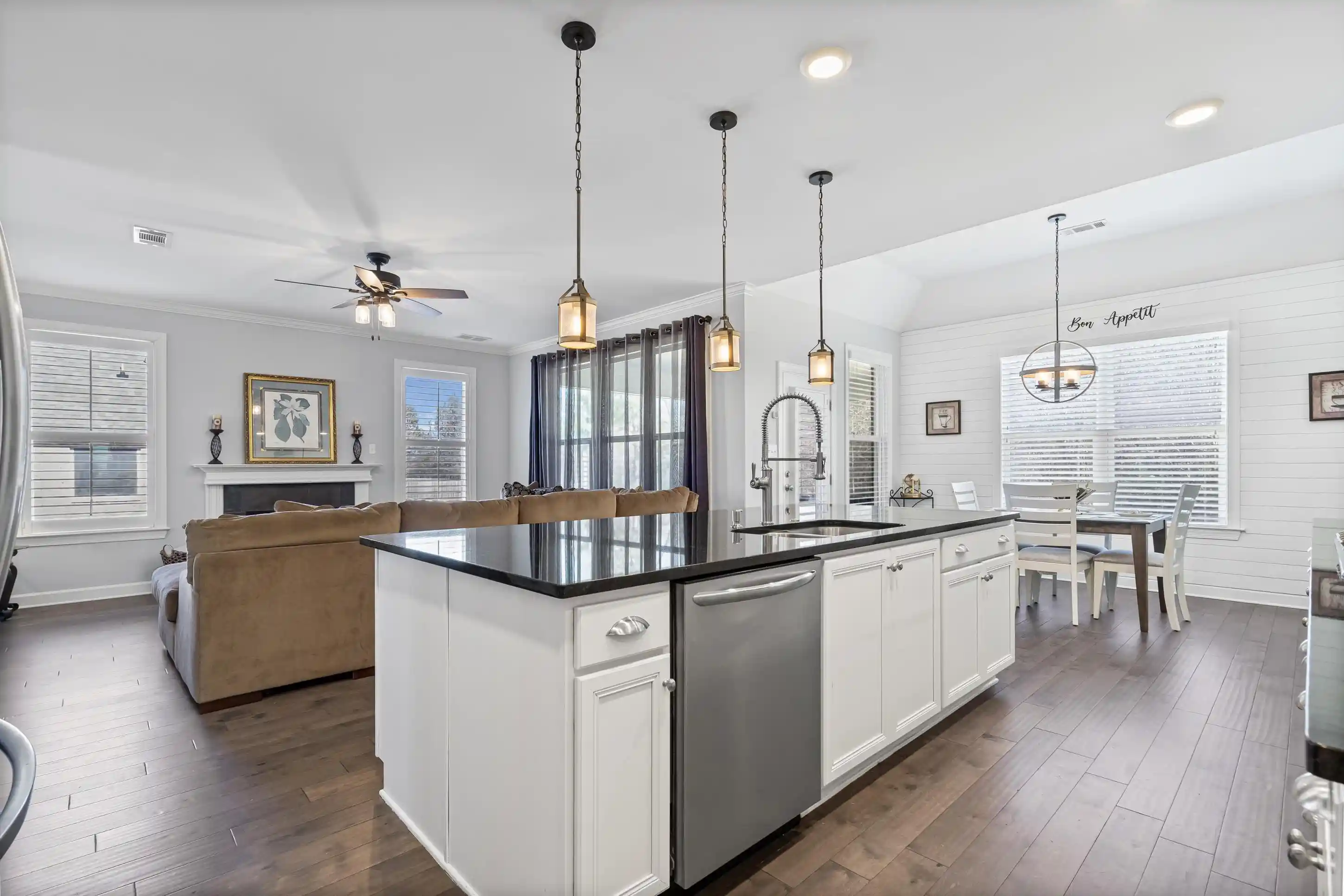 33rd image of 7216 Belle Manor Dr, Olive Branch, MS 38654 | MLS# 10213391
