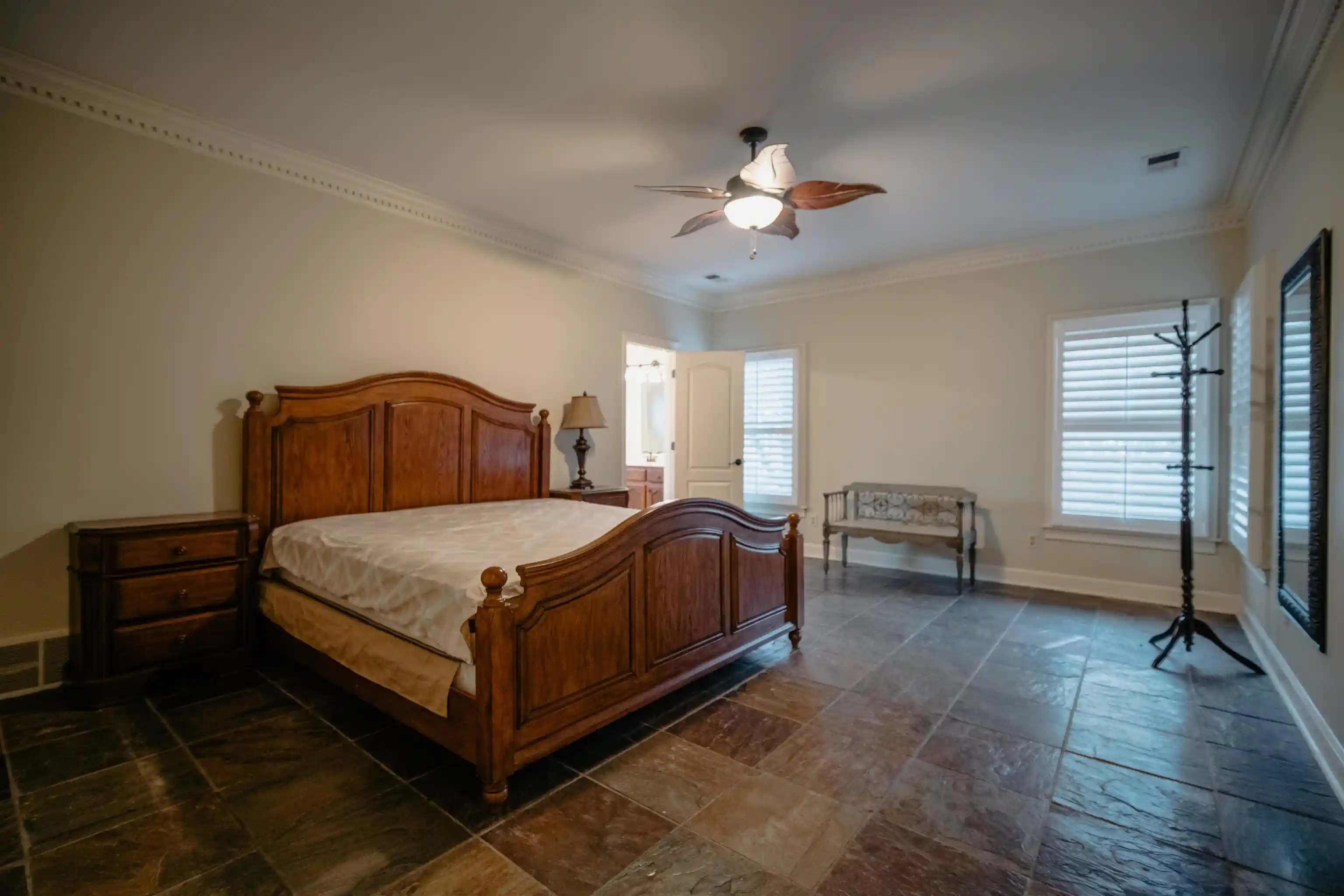 Photo 3 of Sale Pending at 1275 Quinn Rd, Collierville, TN 38017 | MLS# 10213610 | Listing updated on 2026-08-06