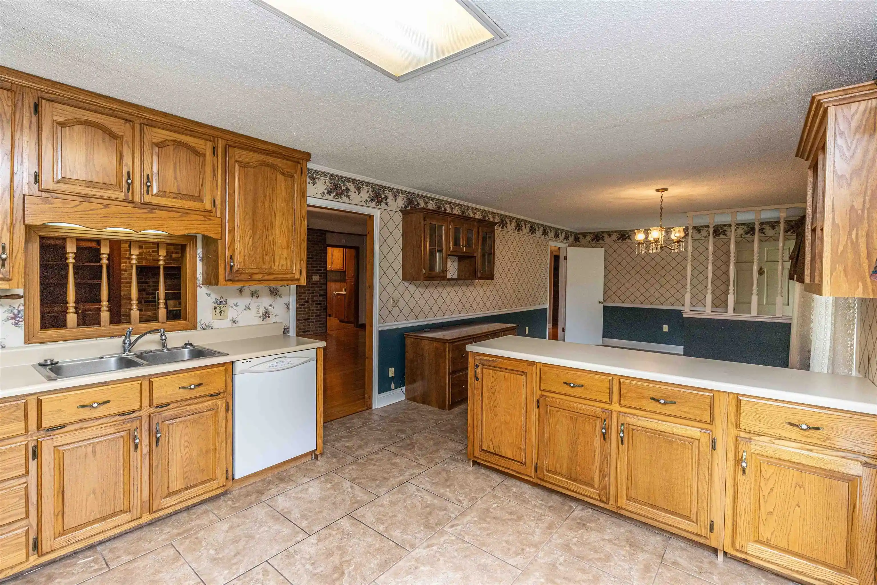 Homes for sale in Selmer, TN | 239 Old No 5 Rd, Selmer, TN 38375 | MLS# 10213856