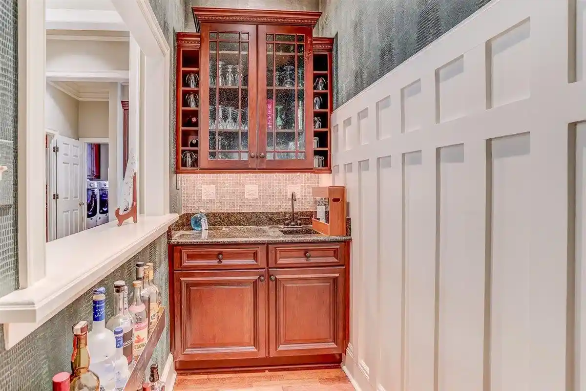 2nd image of 6667 Rue Beaumonde Dr, Memphis, TN 38120 | MLS# 10213955