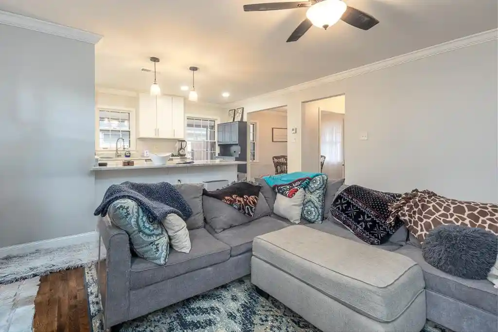 Photo 3 of Single family home for sale at 5151 Tarrytown Dr, Memphis, TN 38117 | MLS# 10213981 | Listing updated on 2026-08-17