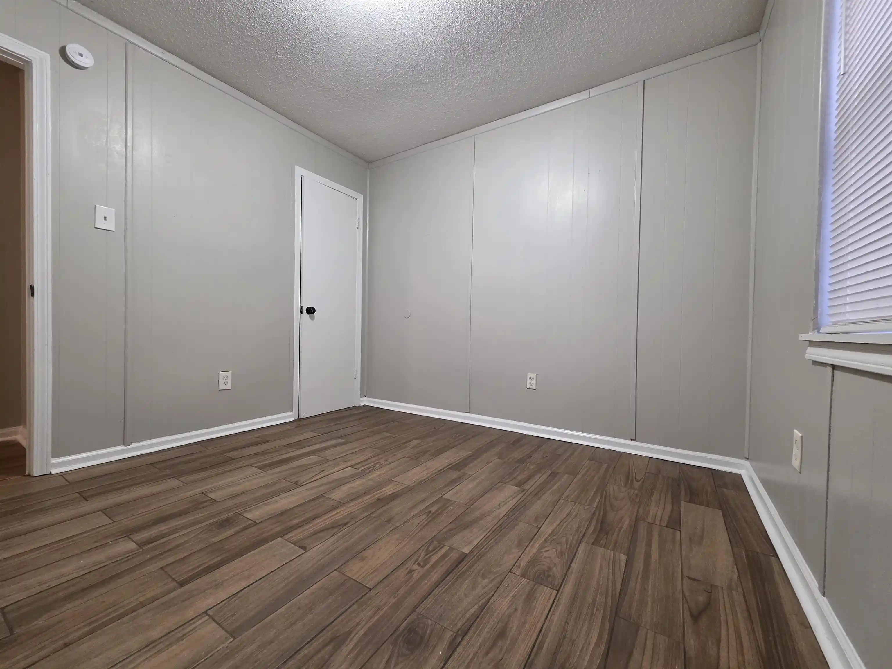 Photo 3 of Single family home for sale at 3304 Sweet Springs Dr, Memphis, TN 38128 | MLS# 10214044 | Listing updated on 2026-08-31