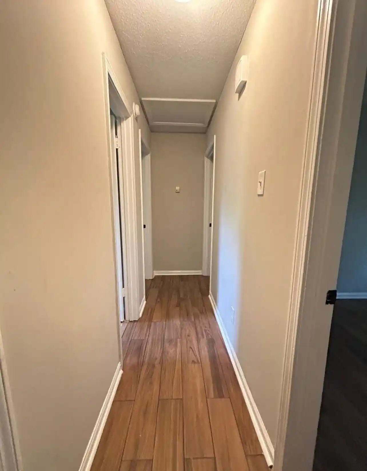 Photo 4 of Single family home for sale at 3304 Sweet Springs Dr, Memphis, TN 38128 | MLS# 10214044 | Listing updated on 2026-08-31