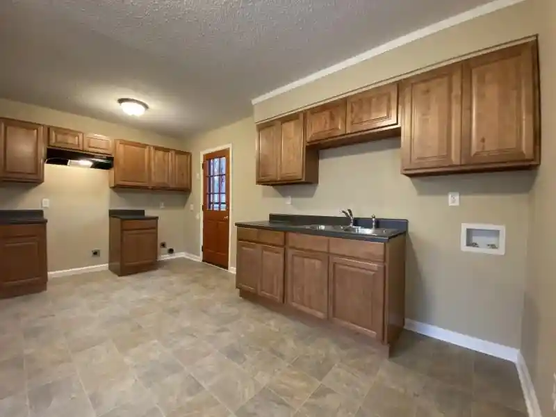 Homes for sale in Memphis, TN | 4039 Westover Ave, Memphis, TN 38108 | MLS# 10214345