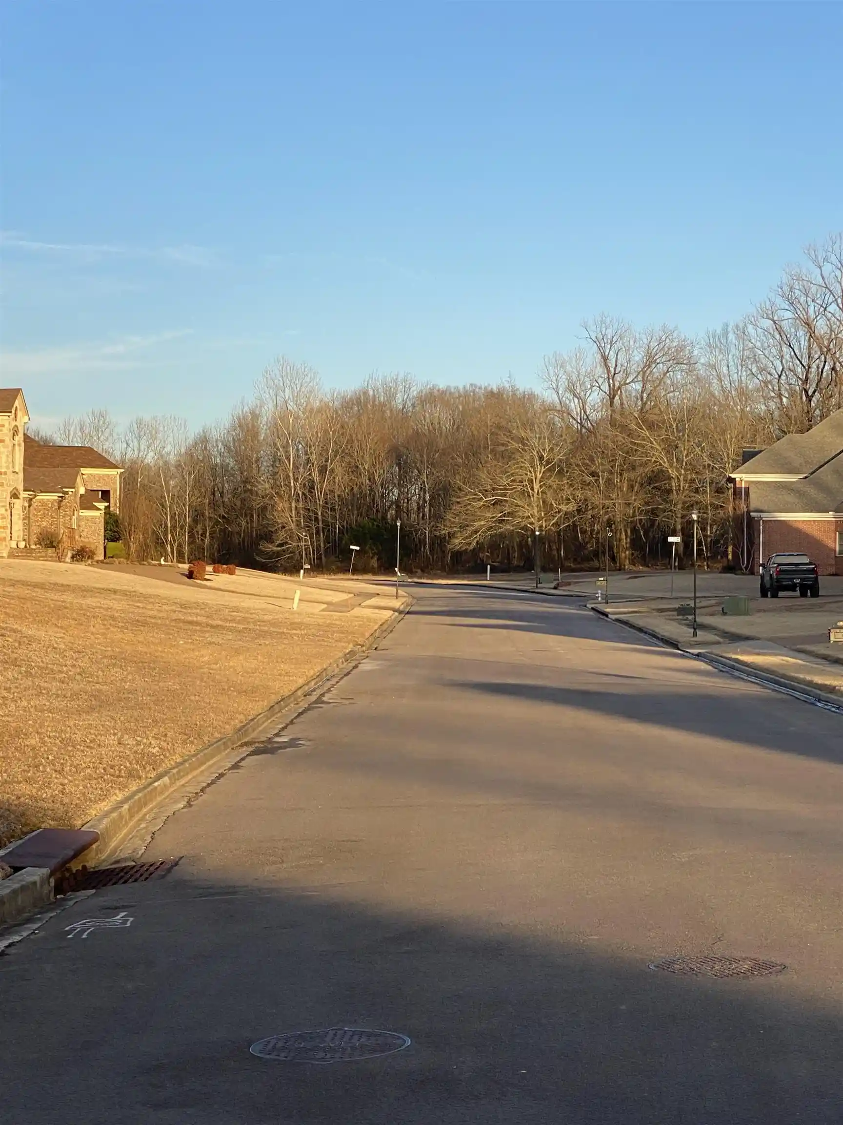 2nd image of 614 Emerald View Wy, Memphis, TN 38109 | MLS# 10214451
