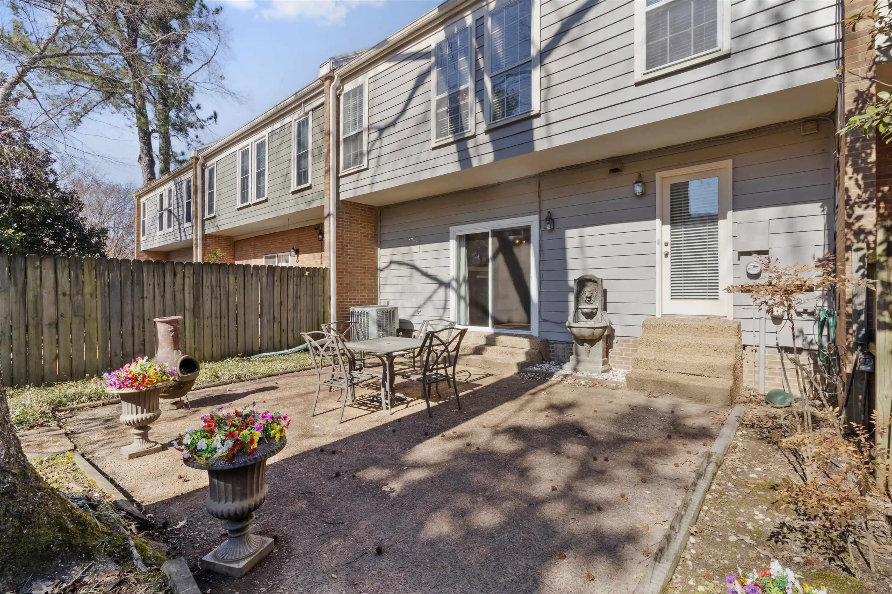 Photo 1 of Townhouse for sale at 6905 Petworth Rd #6905, Memphis, TN 38119 | MLS# 10214564 | Listing updated on 2026-08-27