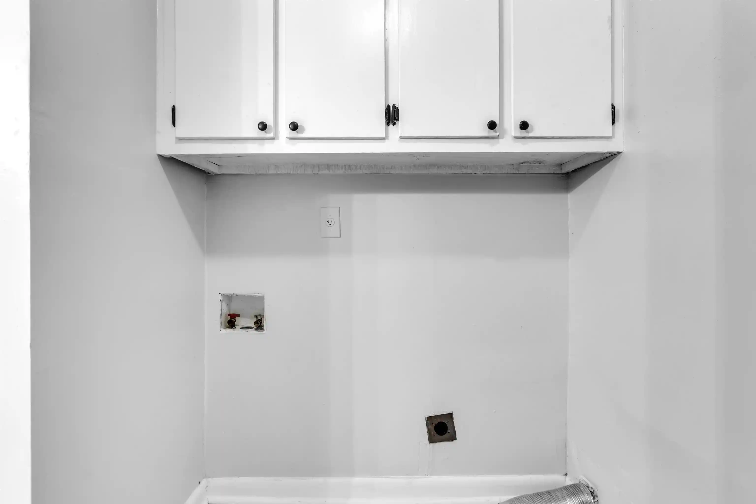 Photo 2 of Single family home for sale at 1532 Silver St, Memphis, TN 38106 | MLS# 10214711 | Listing updated on 2026-08-11