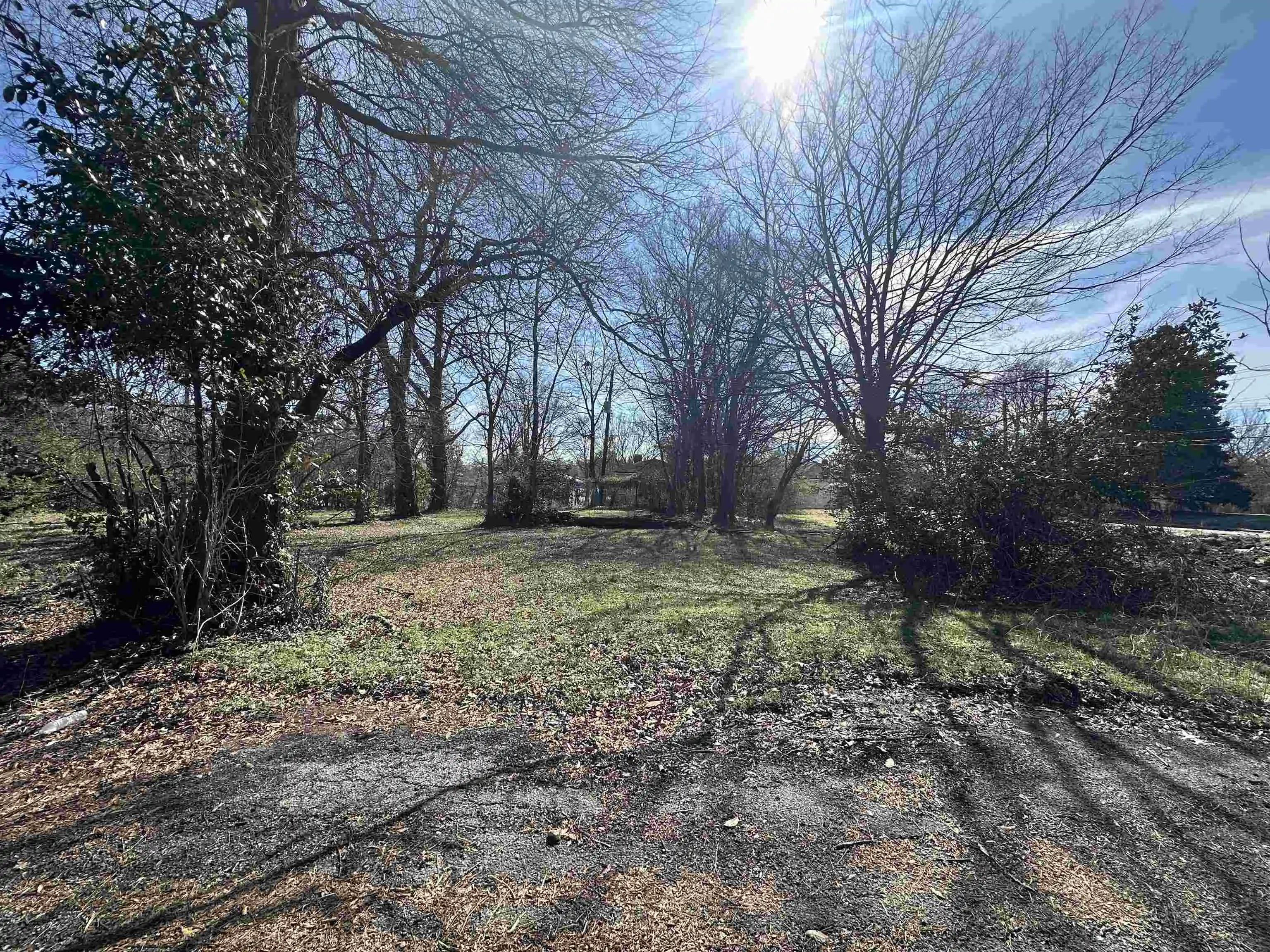 Photo 2 of Land for sale at 661 Eads Ave, Memphis, TN 38106 | MLS# 10214762 | Listing updated on 2026-02-17