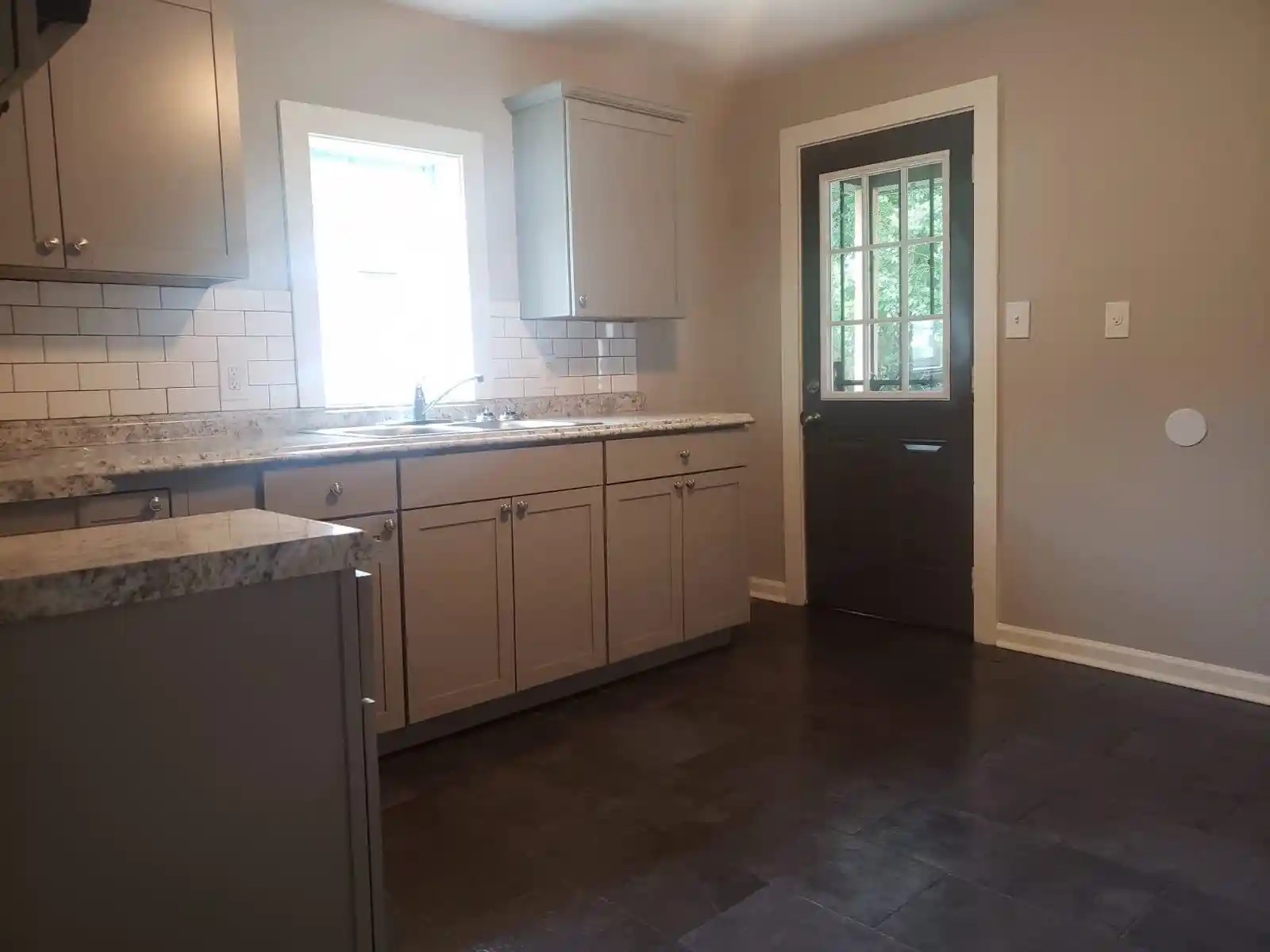 3rd image of 1079 Tunstall St, Memphis, TN 38114 | MLS# 10214816