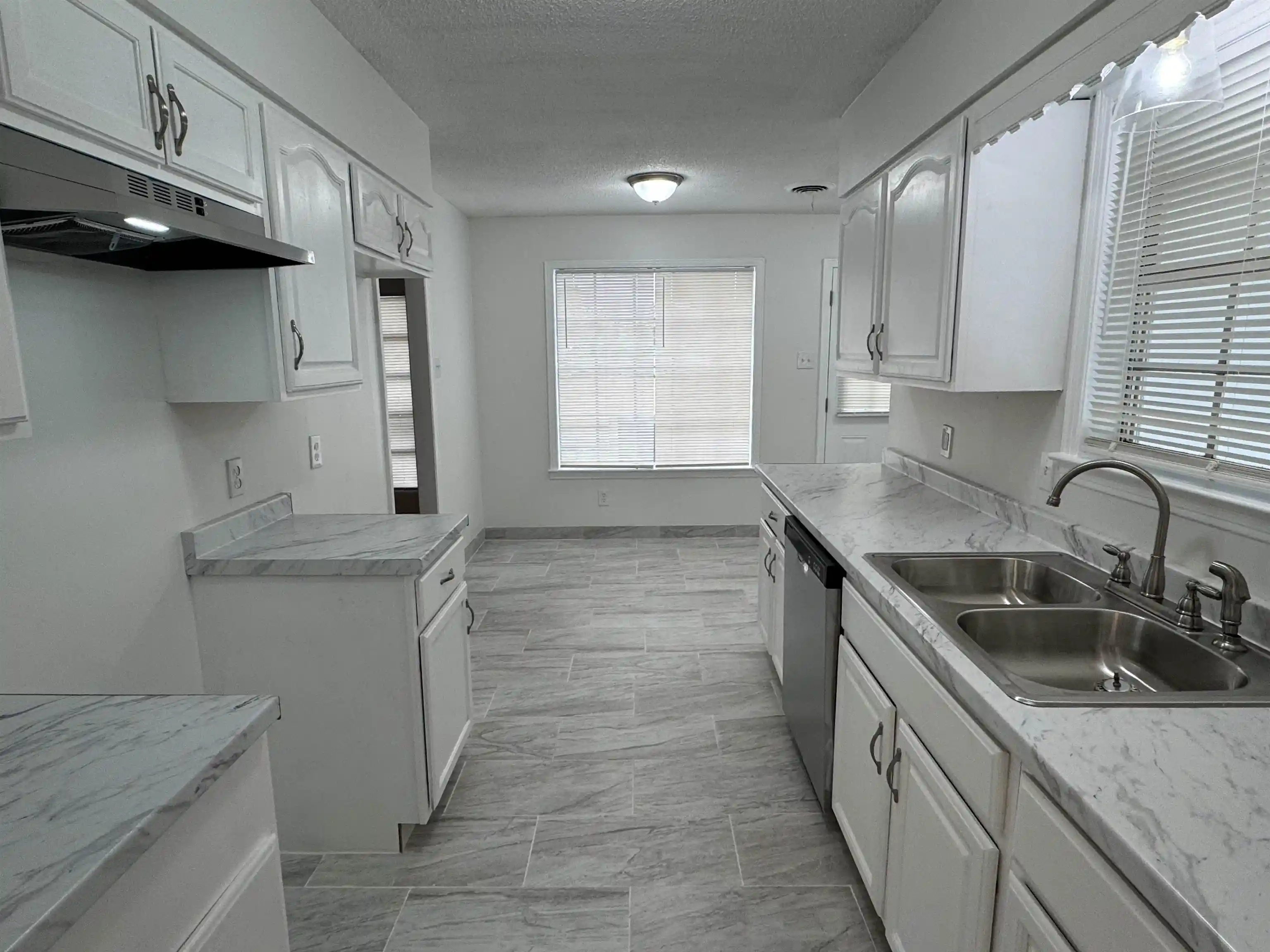 4th image of 3612 Hazelhedge Dr, Memphis, TN 38116 | MLS# 10215096