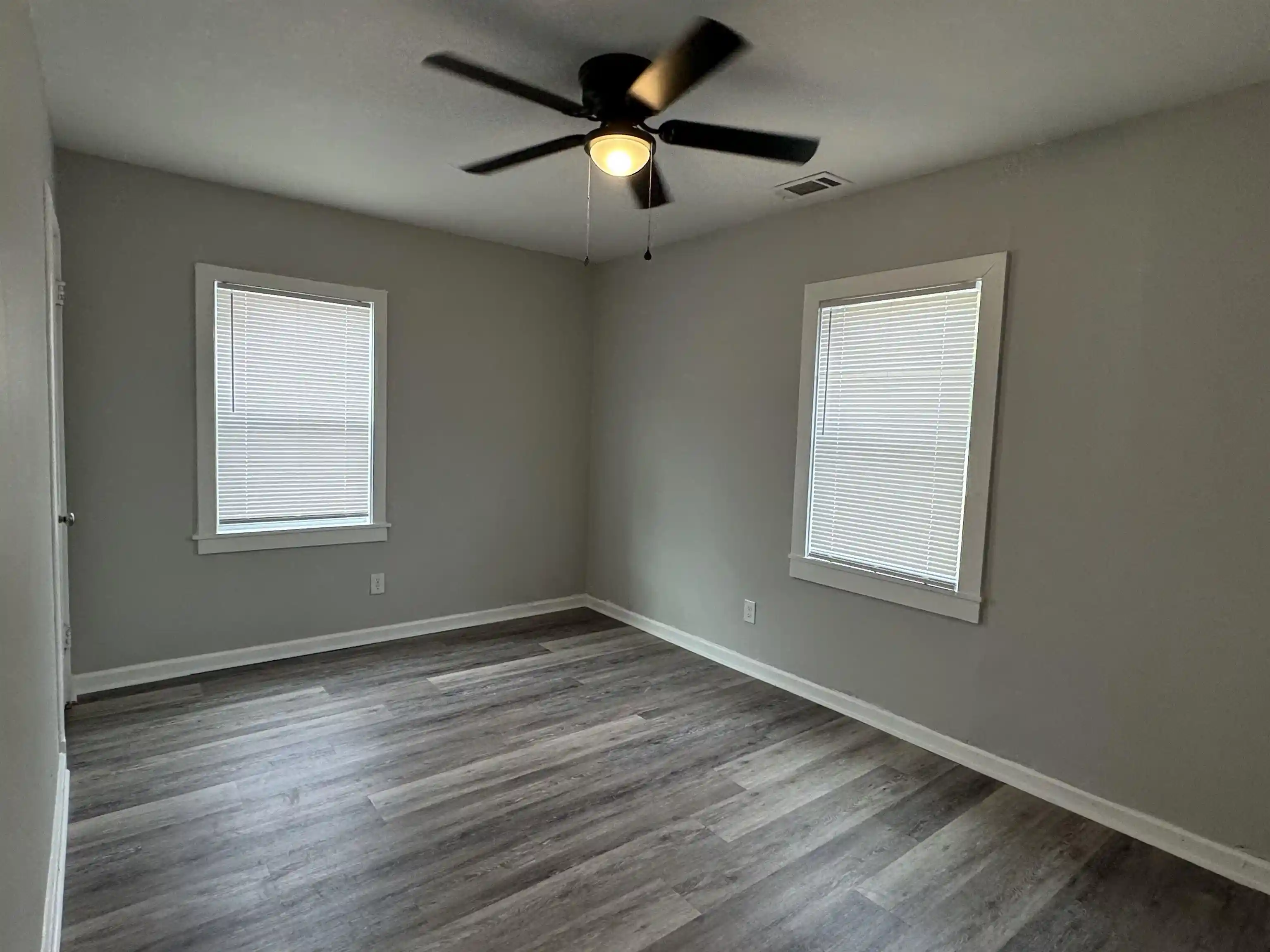 Photo 3 of Single family home for sale at 2717 Frisco Ave, Memphis, TN 38114 | MLS# 10215100 | Listing updated on 2026-07-29