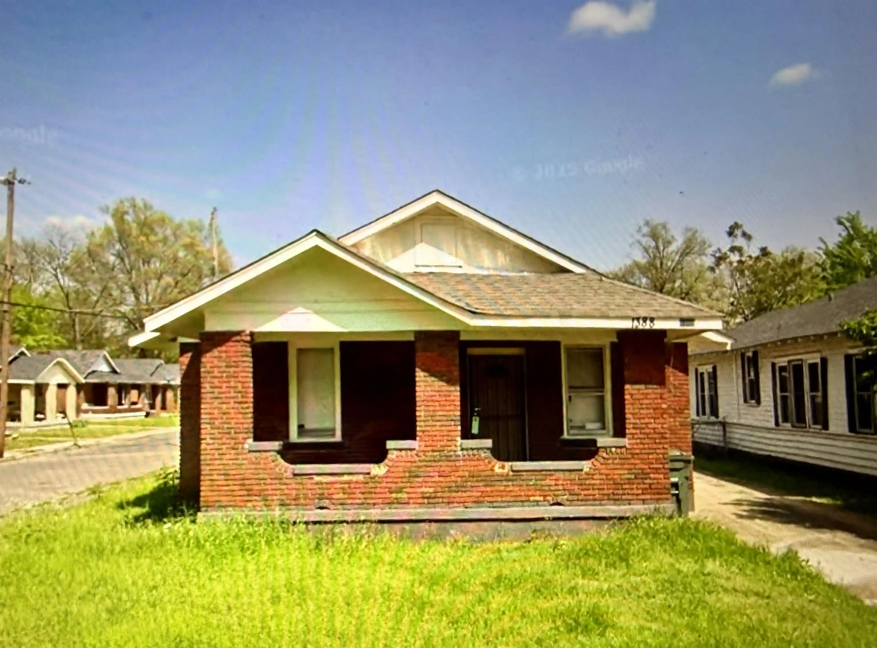 Photo 1 of Single family home for sale at 1388 Preston St, Memphis, TN 38106 | MLS# 10215128 | Listing updated on 2026-08-01