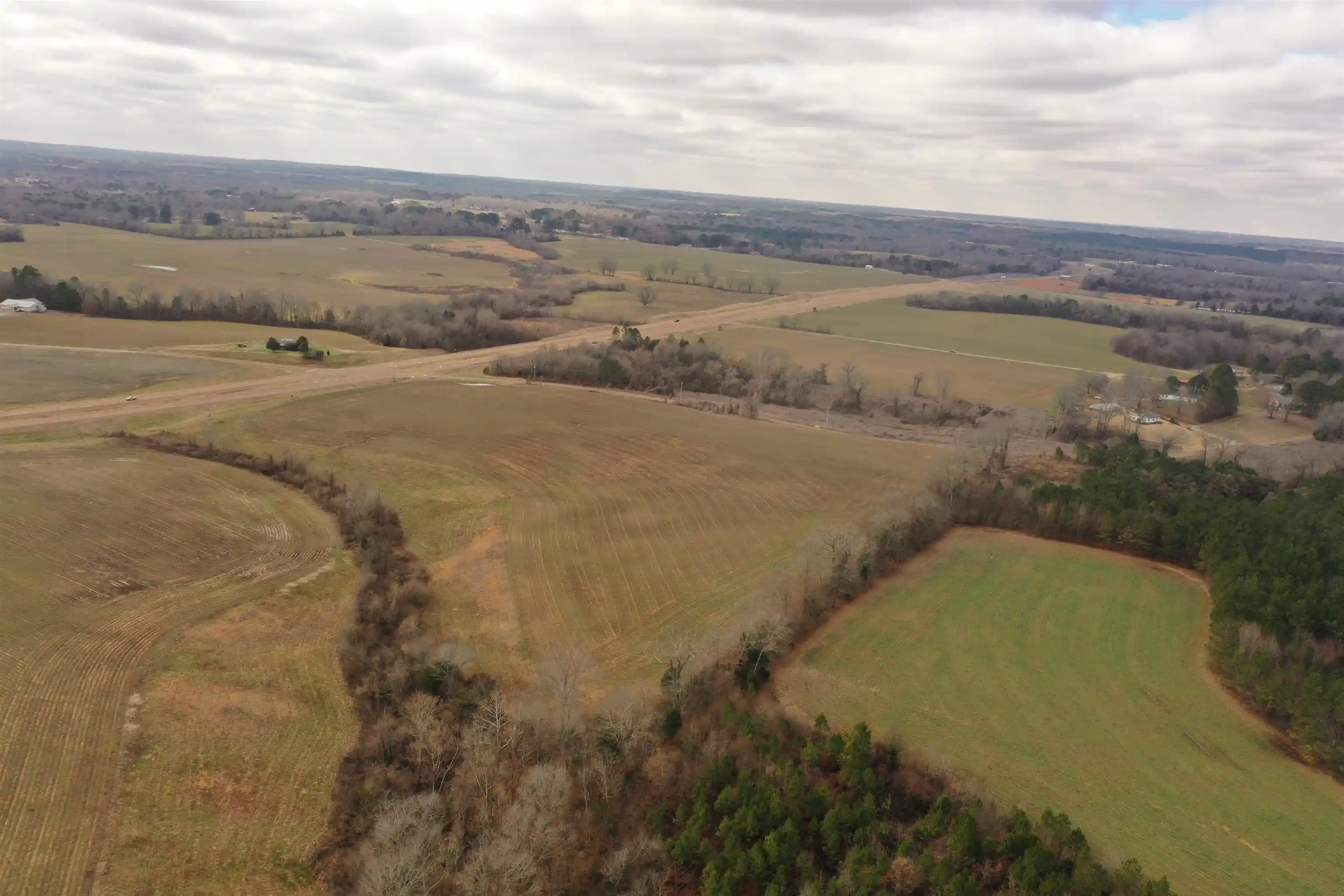 Homes for sale in Bolivar, TN | 08 64 Hwy, Bolivar, TN 38008 | MLS# 10215159