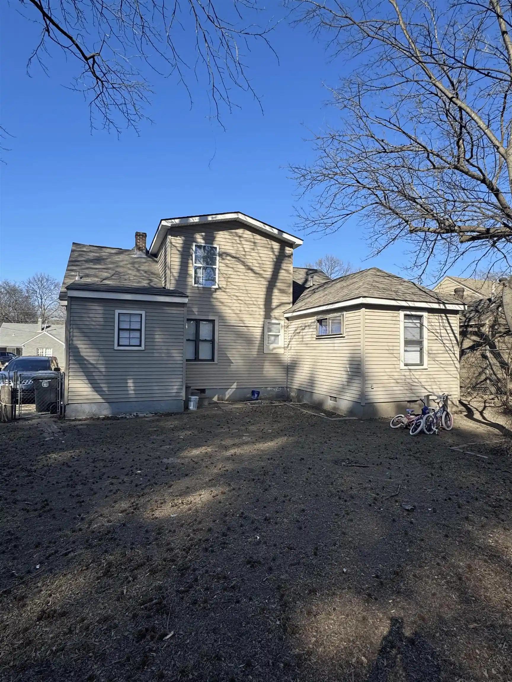 Photo 4 of Single family home for sale at 3741 Faxon Ave, Memphis, TN 38122 | MLS# 10215466 | Listing updated on 2026-03-29