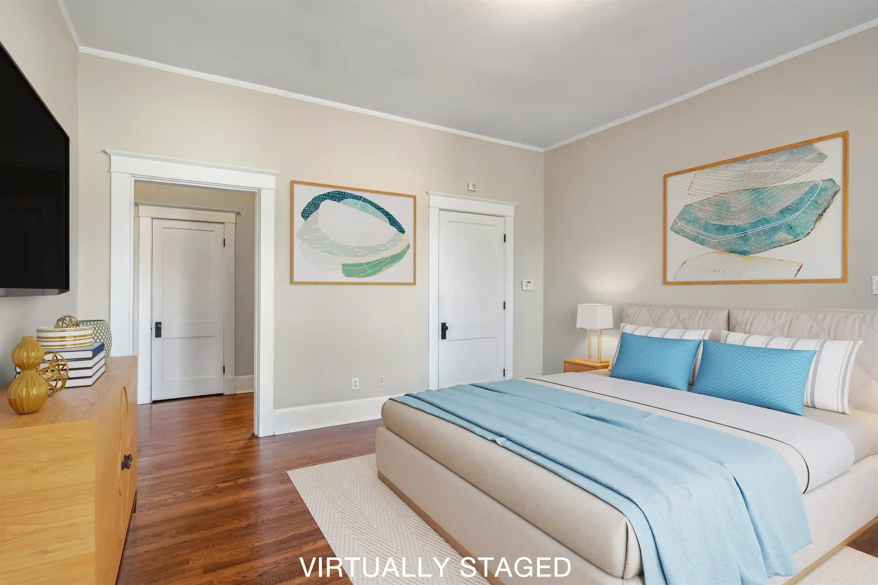 Listing Photo 4 - Condo for sale in building located at 1118 Poplar Ave, Memphis, TN 38105 - Unit #11