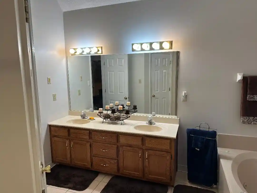 Photo 2 of Single family home for sale at 4124 Meadow Fld Ln, Bartlett, TN 38135 | MLS# 10215620 | Listing updated on 2026-09-19