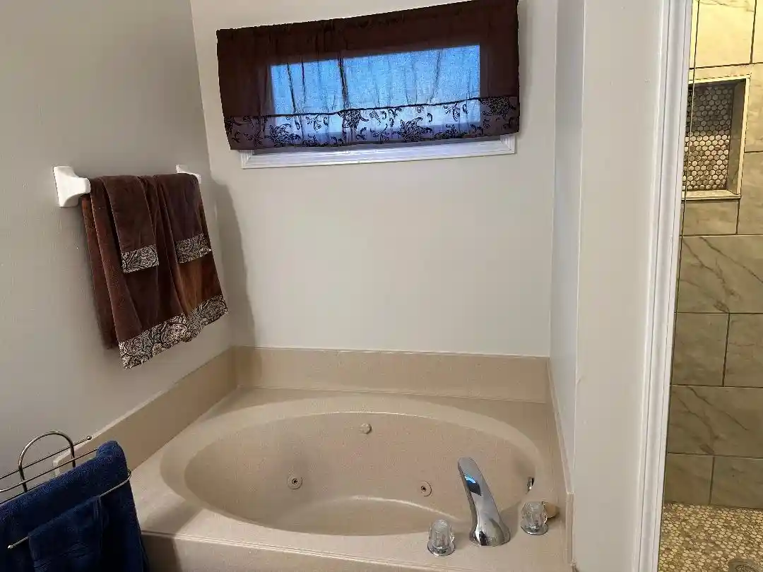 Photo 3 of Single family home for sale at 4124 Meadow Fld Ln, Bartlett, TN 38135 | MLS# 10215620 | Listing updated on 2026-09-19