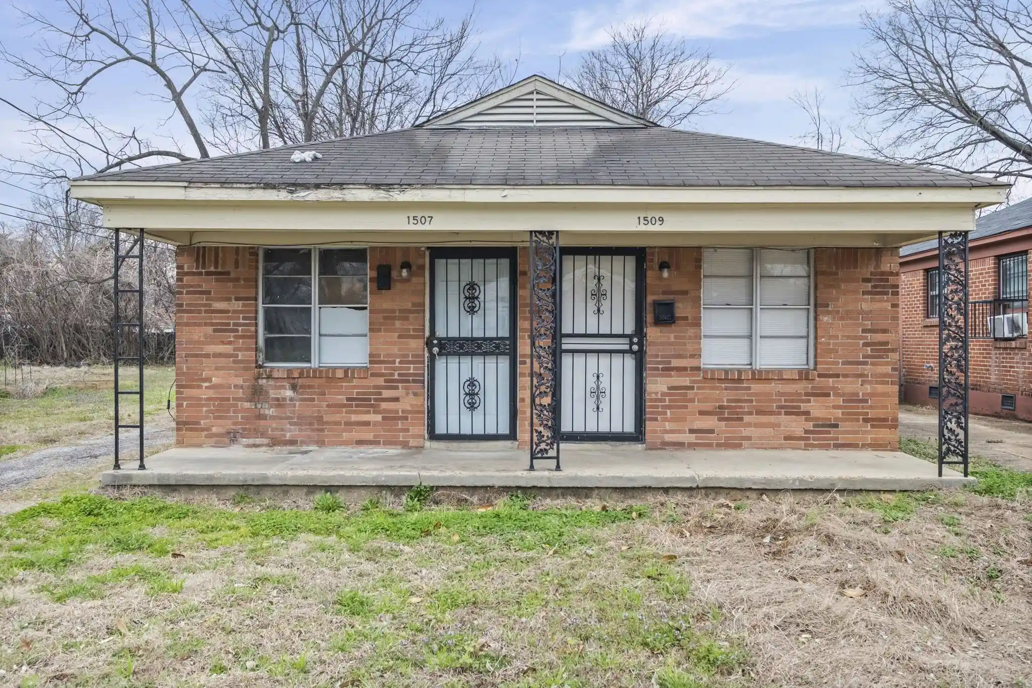Homes for sale in Memphis, TN | 1507 Oakwood St, Memphis, TN 38108 | MLS# 10215834