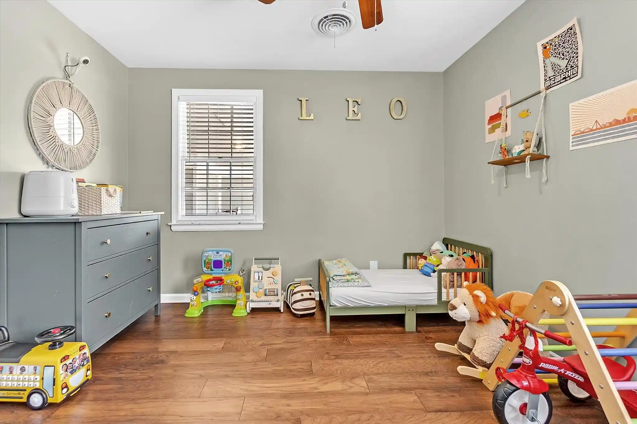 Photo 3 of Single family home for sale at 4079 Philwood Dr, Memphis, TN 38122 | MLS# 10215881 | Listing updated on 2026-09-22