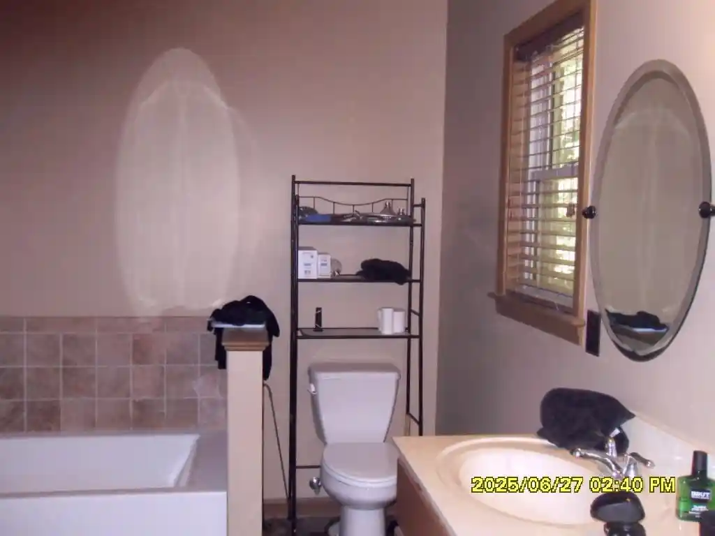 Photo 3 of Single family home for sale at 5365 Sardis Dr, Hickory Valley, TN 38042 | MLS# 10215885 | Listing updated on 2026-09-26