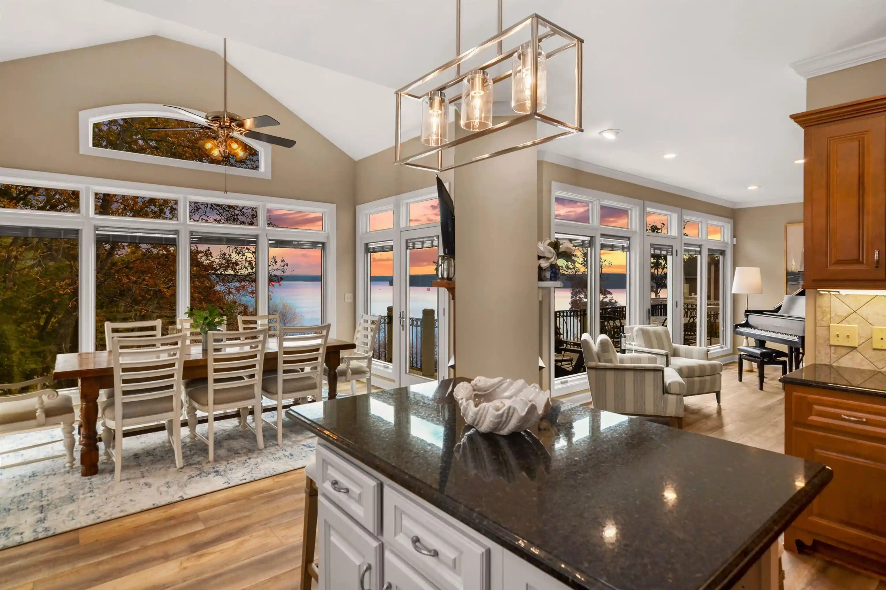 40th image of 505 Sailboat Pt, Savannah, TN 38372 | MLS# 10216158