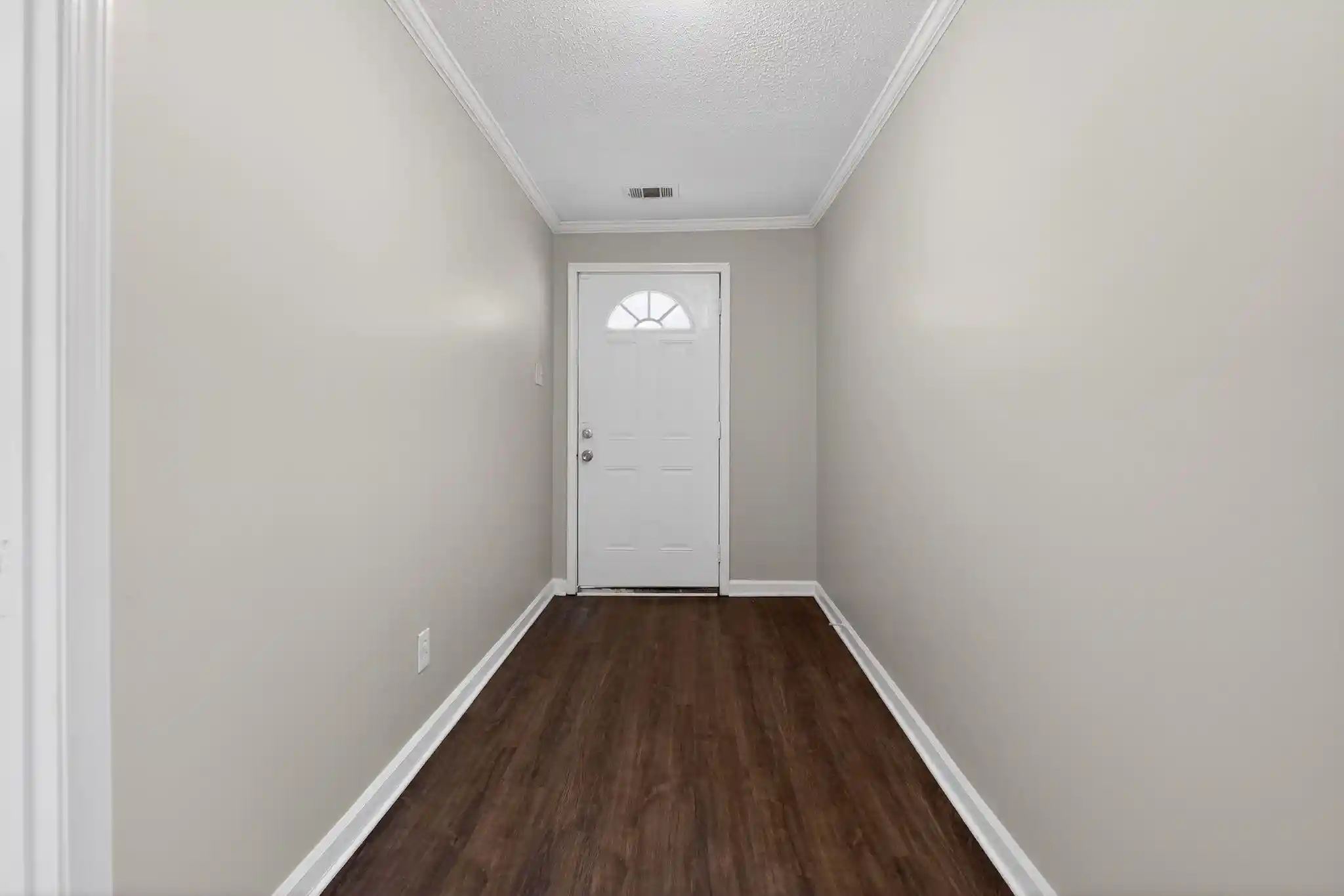 Photo 3 of Single Family Residence at 3621 Vanuys Rd, Memphis, TN 38111 | MLS# 10216258 | | Sold on 2026-09-11