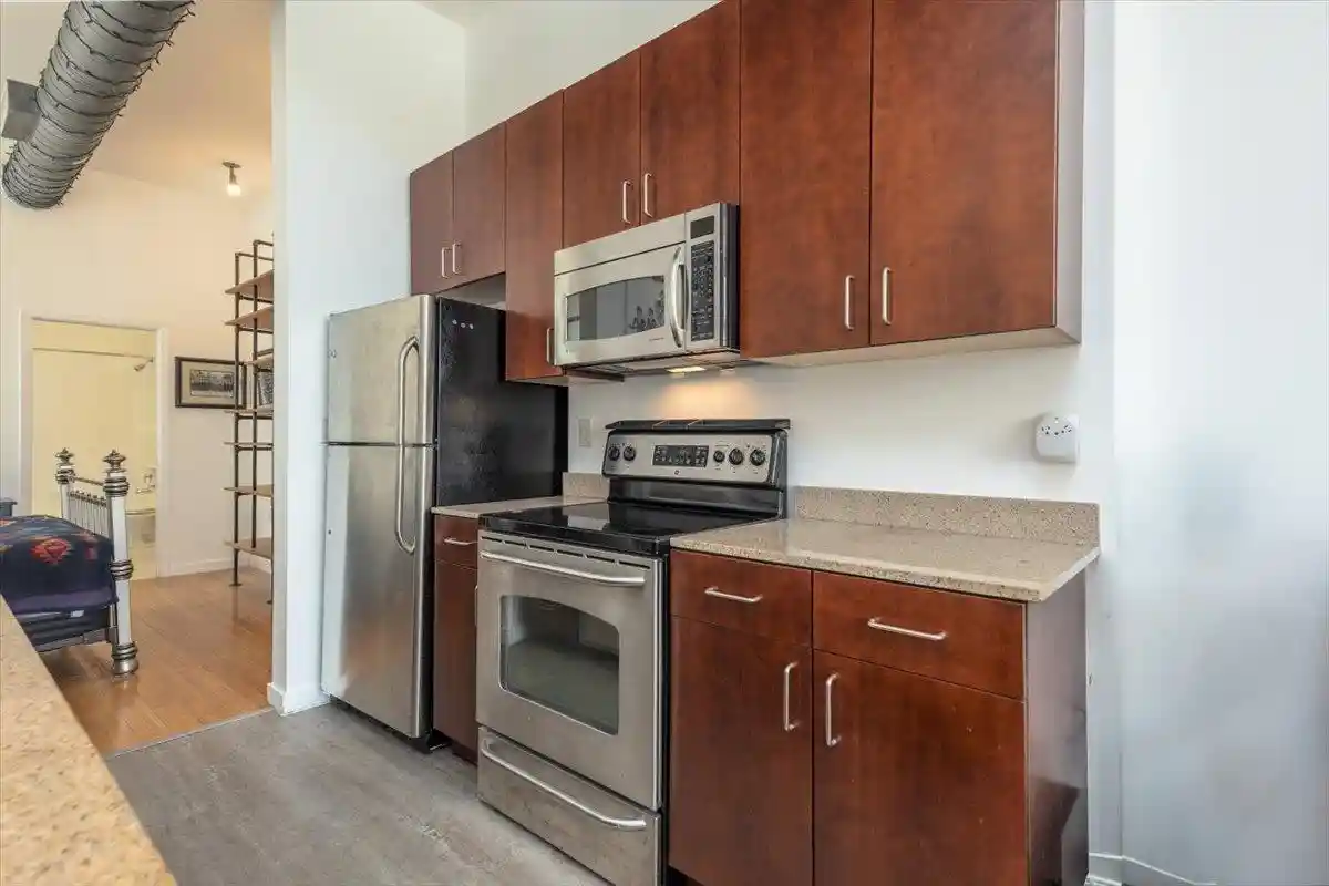 3rd image of 2263 Young Ave #212, Memphis, TN 38104 | MLS# 10216403