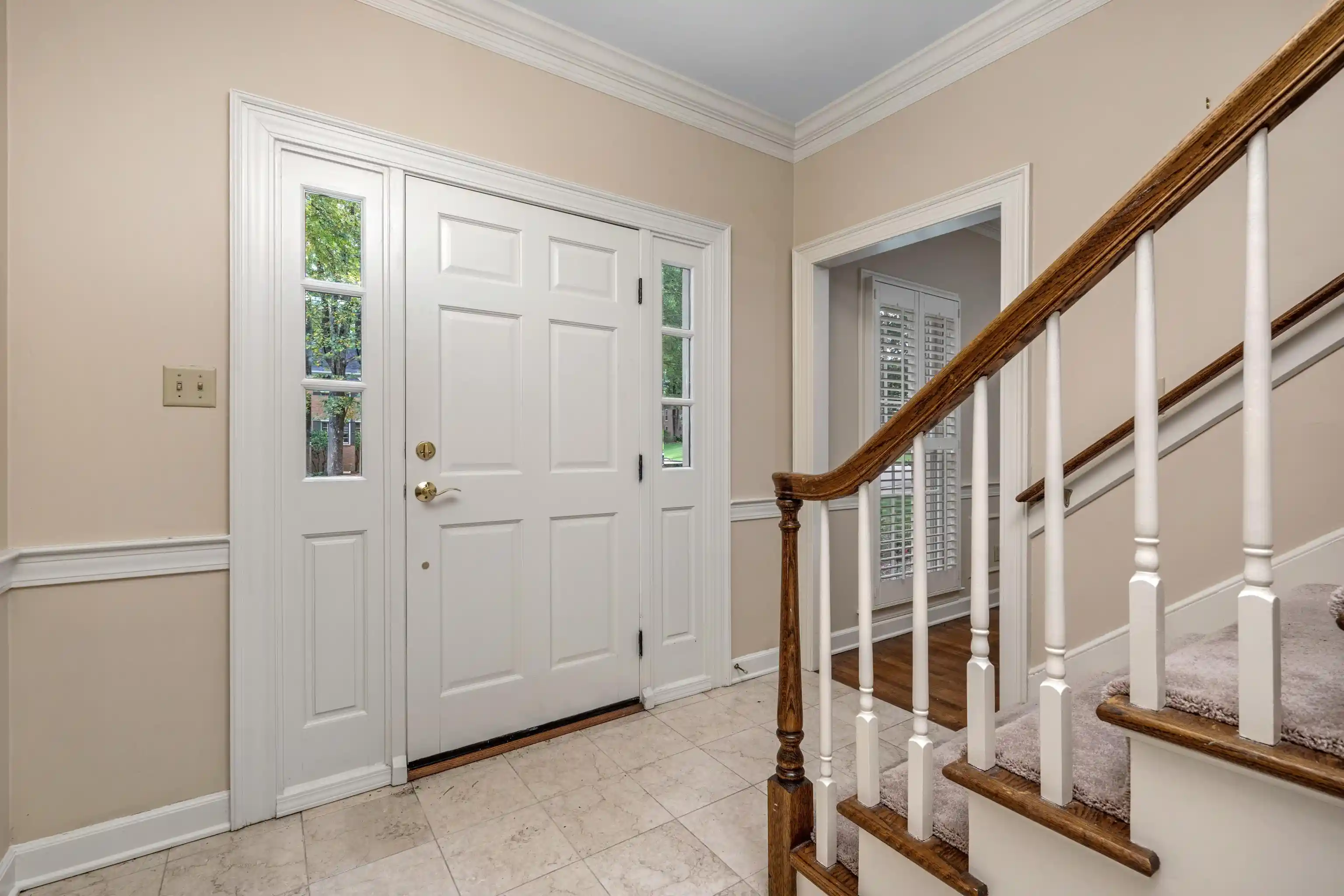 Photo 3 of Single family home for sale at 2784 Fox Crk Dr, Germantown, TN 38138 | MLS# 10216638 | Listing updated on 2026-09-12