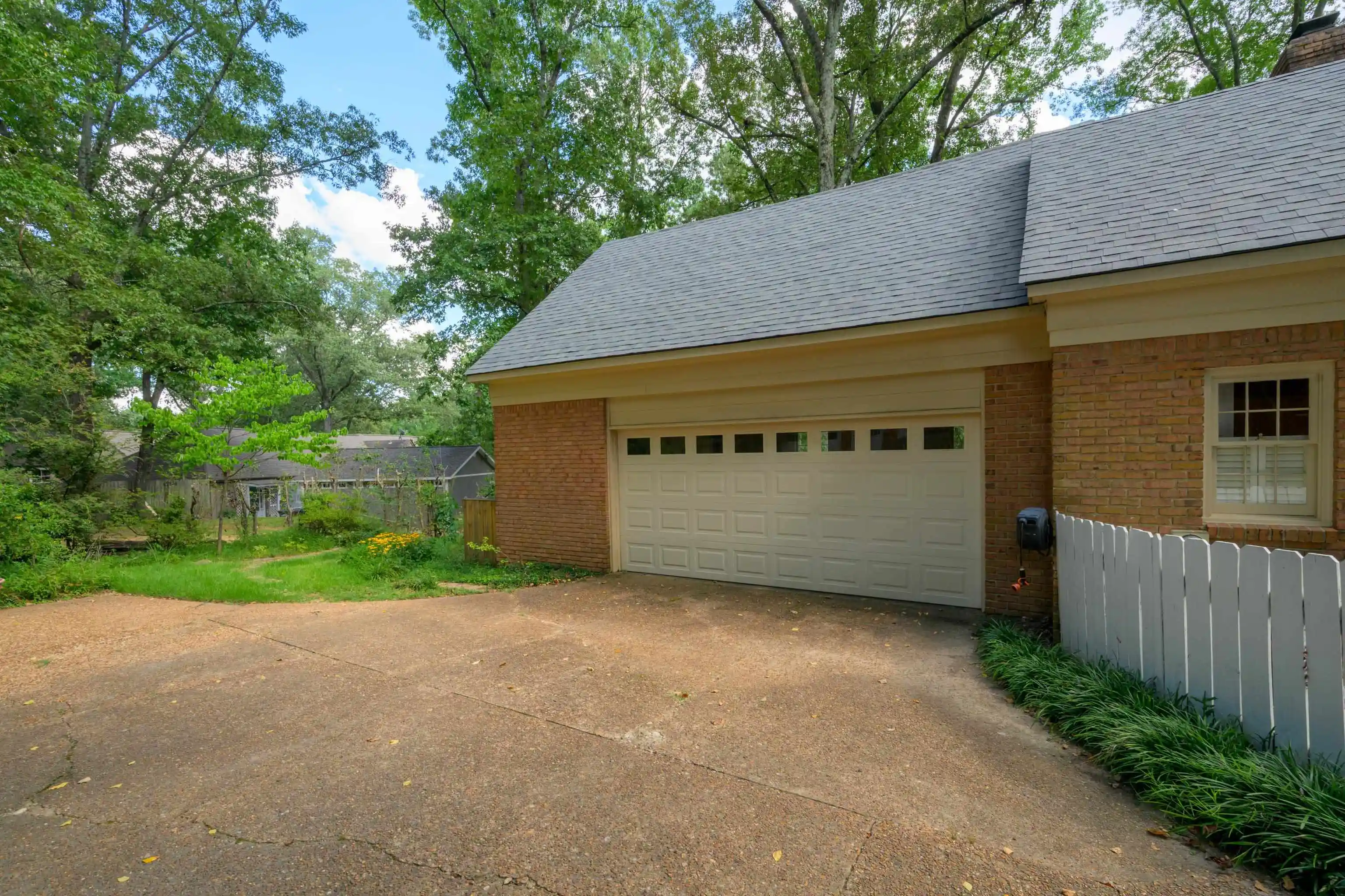 40th image of 2784 Fox Creek Dr, Germantown, TN 38138 | MLS# 10216638