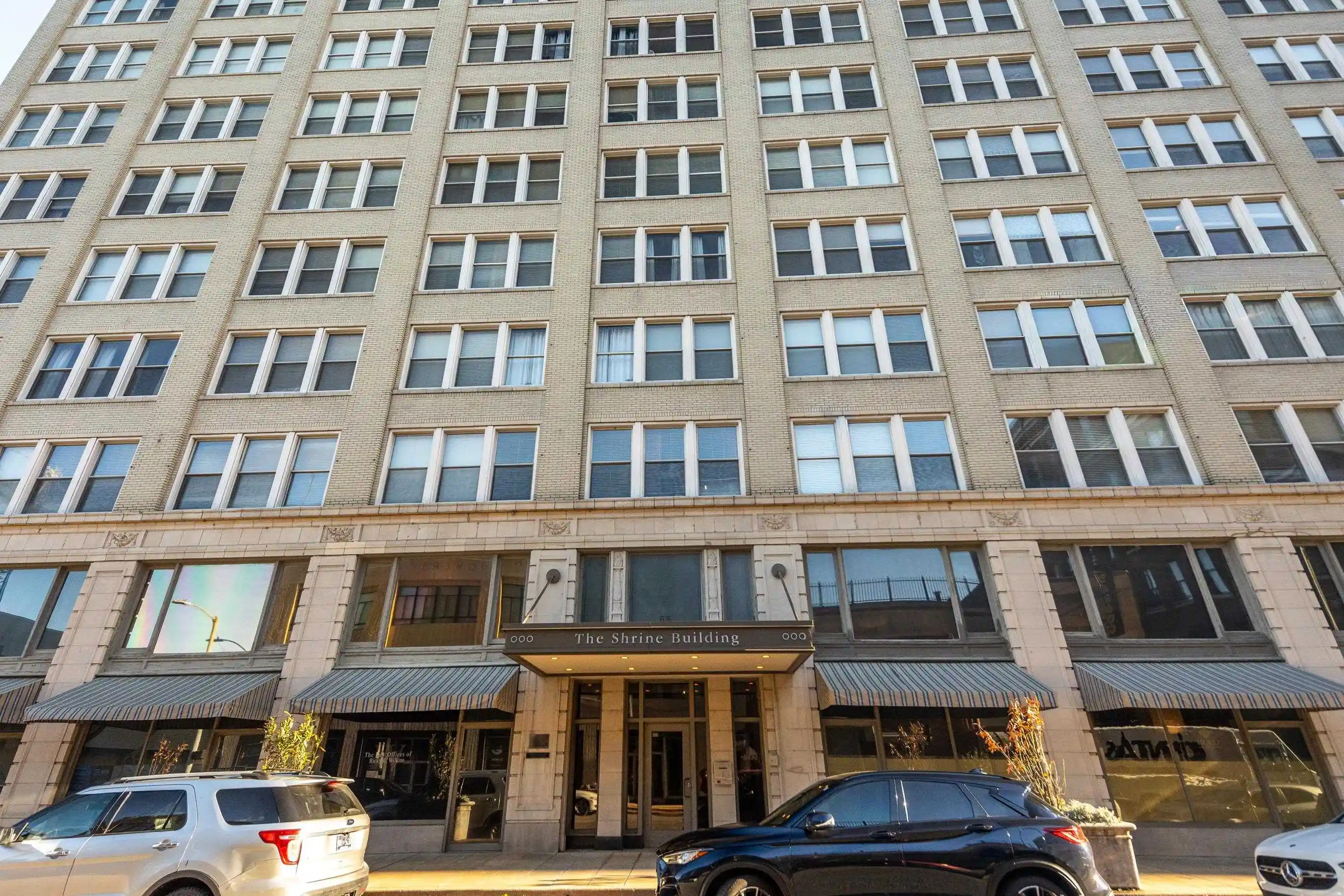 Homes for sale in Memphis, TN | 66 Monroe Ave #1008, Memphis, TN 38103 | MLS# 10216670