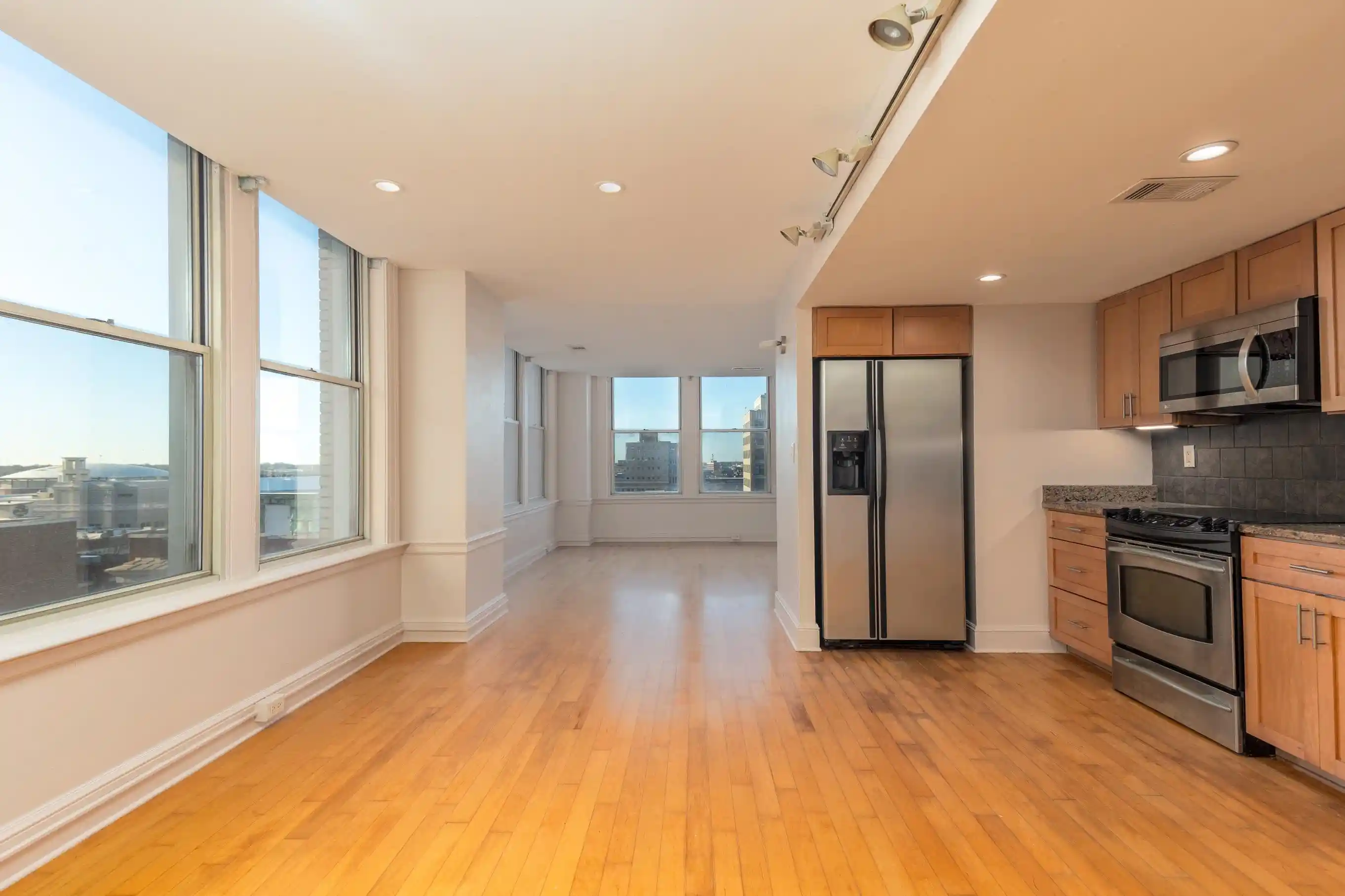 12th image of 66 Monroe Ave #1008, Memphis, TN 38103 | MLS# 10216670