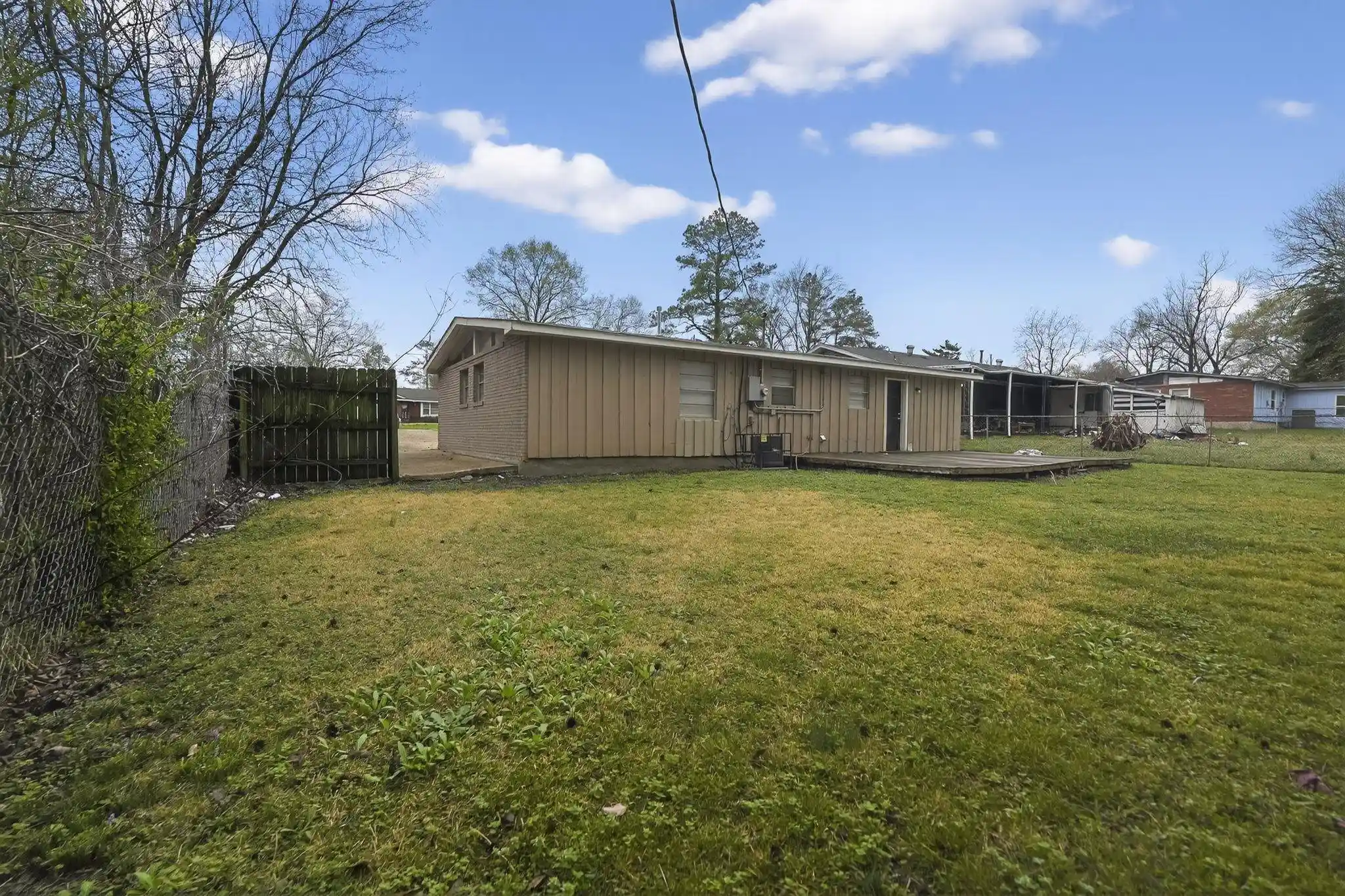 Homes for sale in Memphis, TN | 1748 Hester Rd, Memphis, TN 38116 | MLS# 10216769