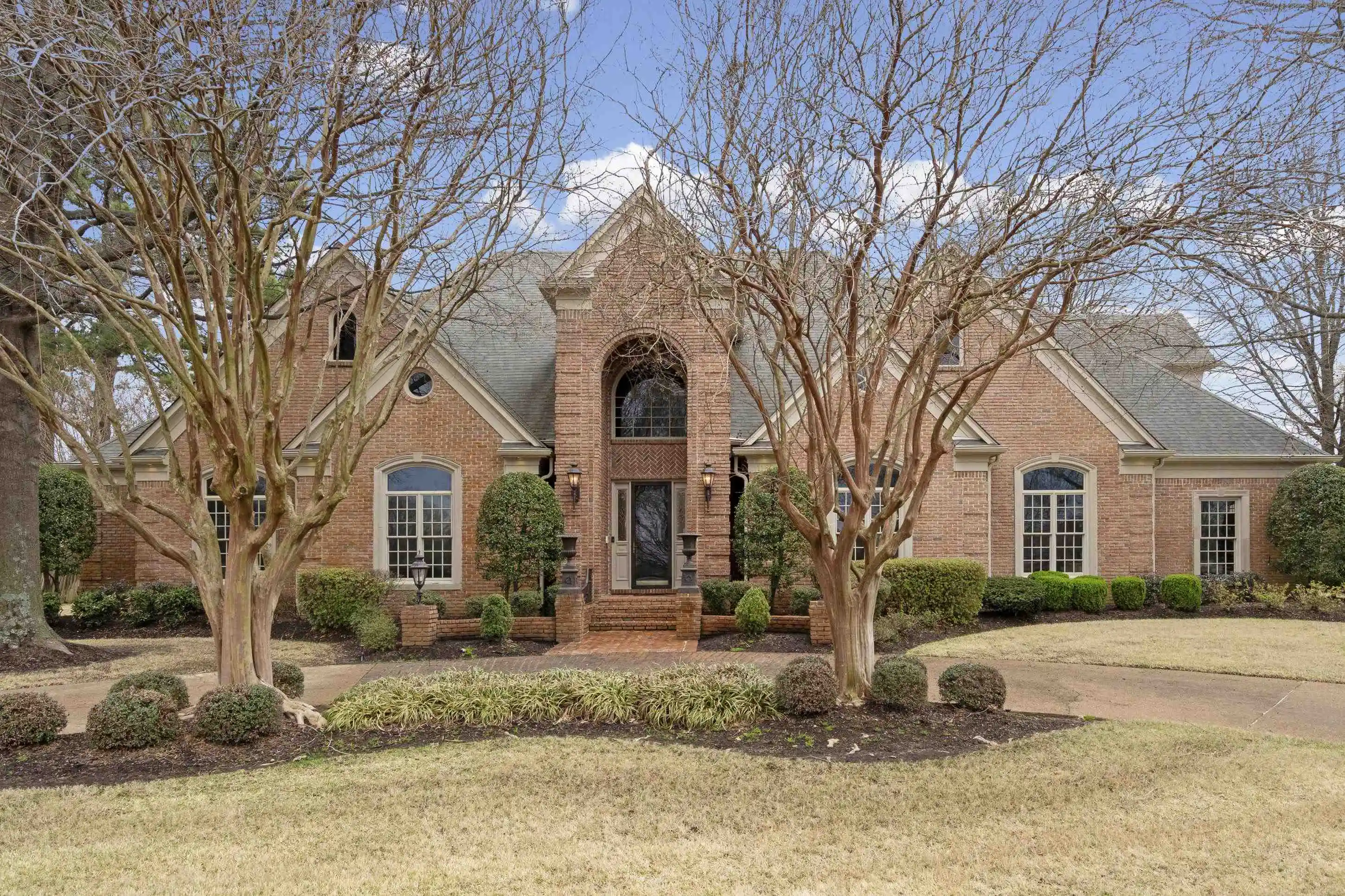 1st image of 1186 Lake Point Dr, Collierville, TN 38017 | MLS# 10216821