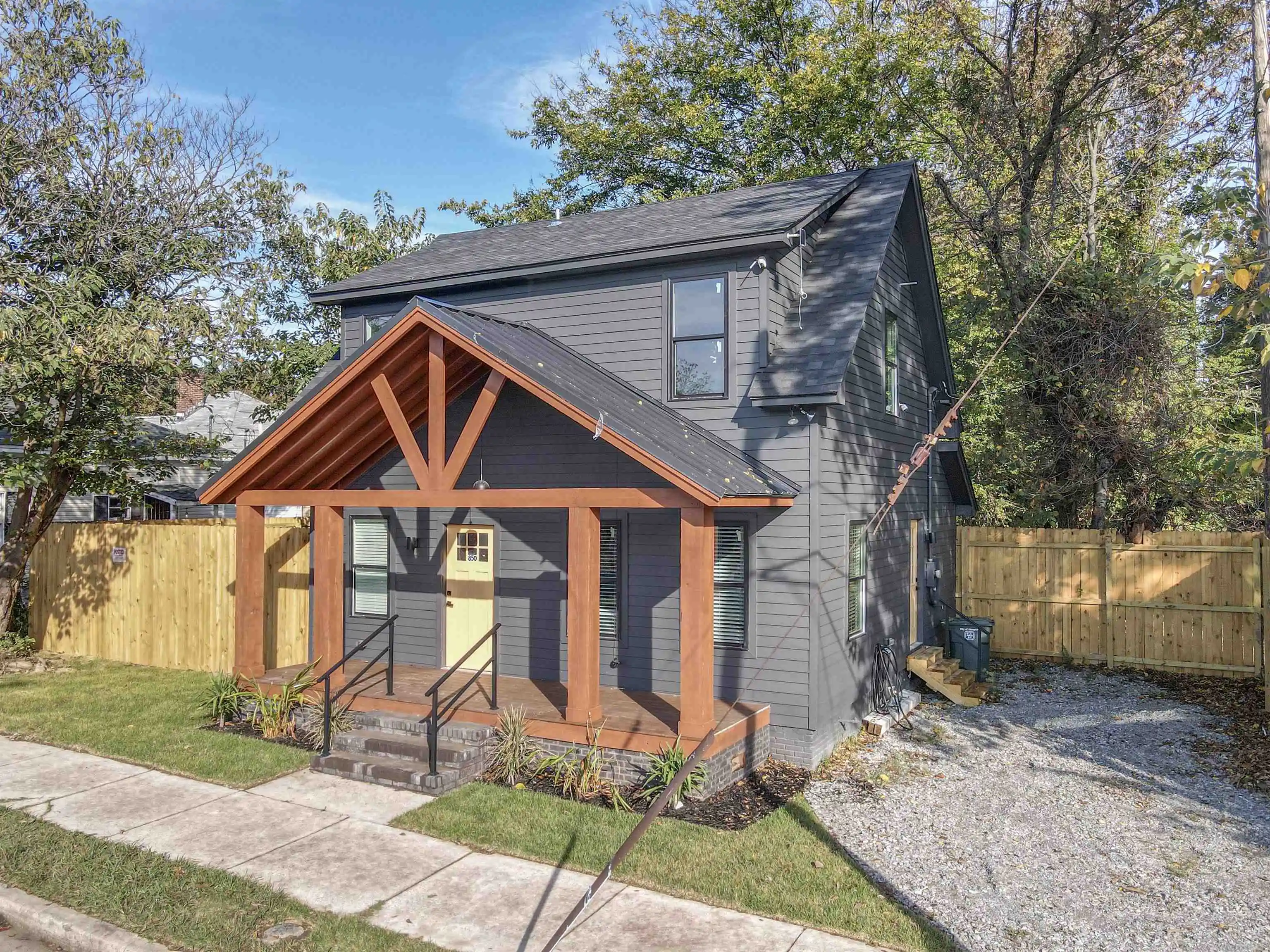 1st image of 850 Roland St, Memphis, TN 38114 | MLS# 10216826