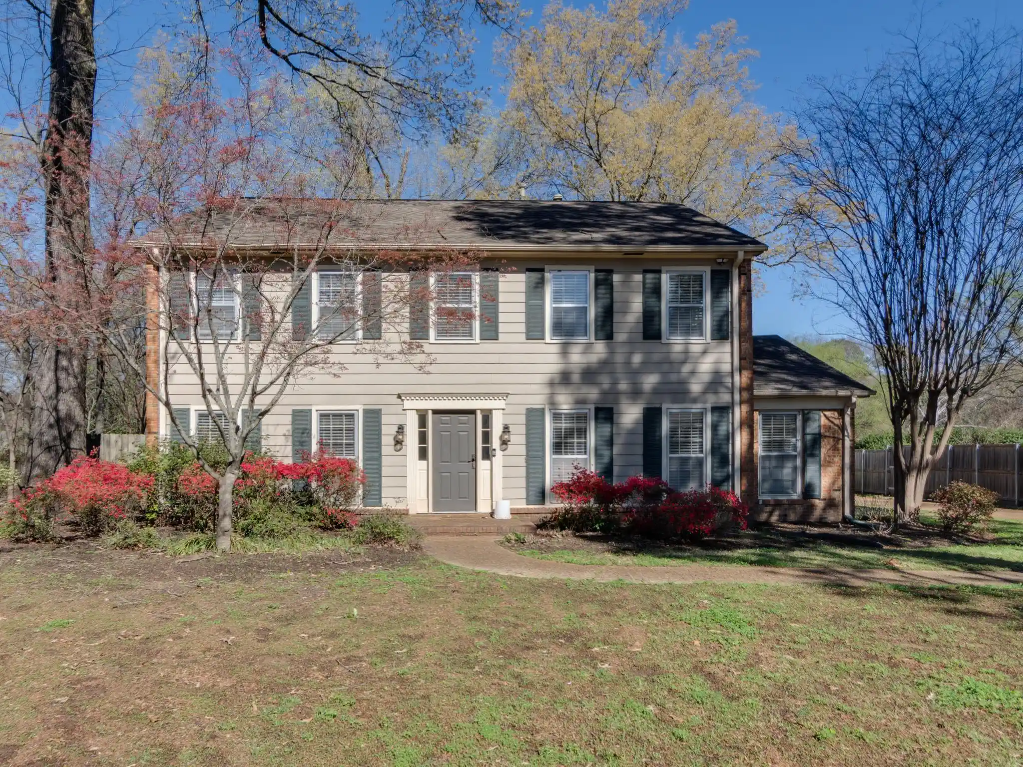 Photo 1 of Sale Pending at 6764 Sunburst Cv, Memphis, TN 38119 | MLS# 10216868 | Listing updated on 2026-08-25