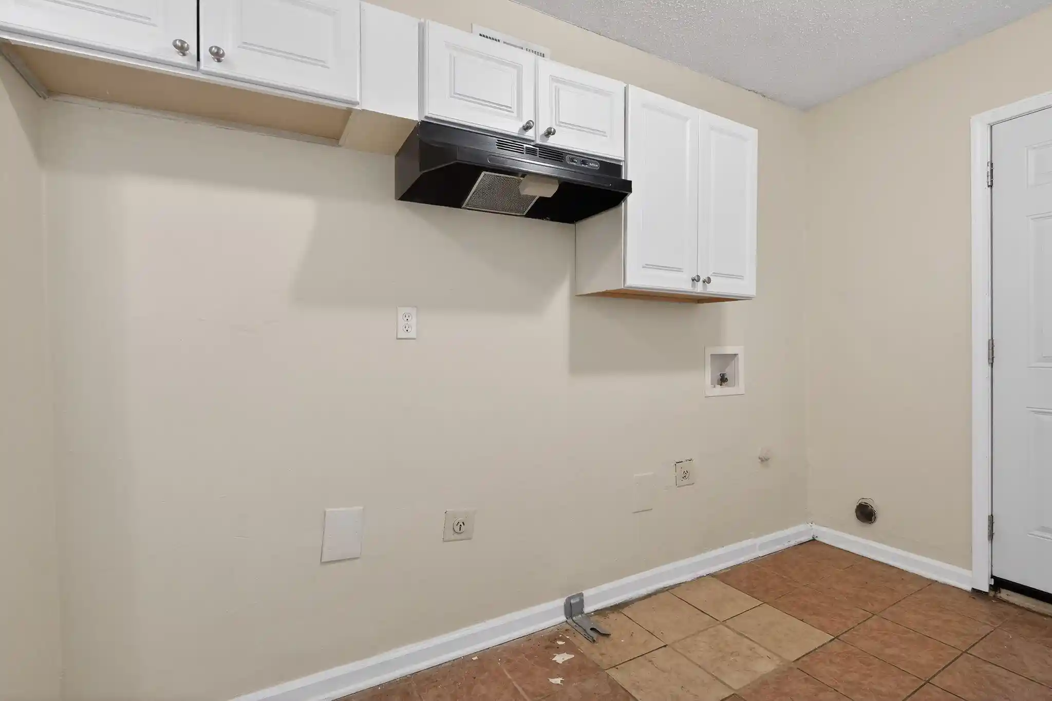 Photo 32 of Sale Pending at 1456 Rolling Hills Dr, Memphis, TN 38127 | MLS# 10216972 | Listing updated on 2026-09-24
