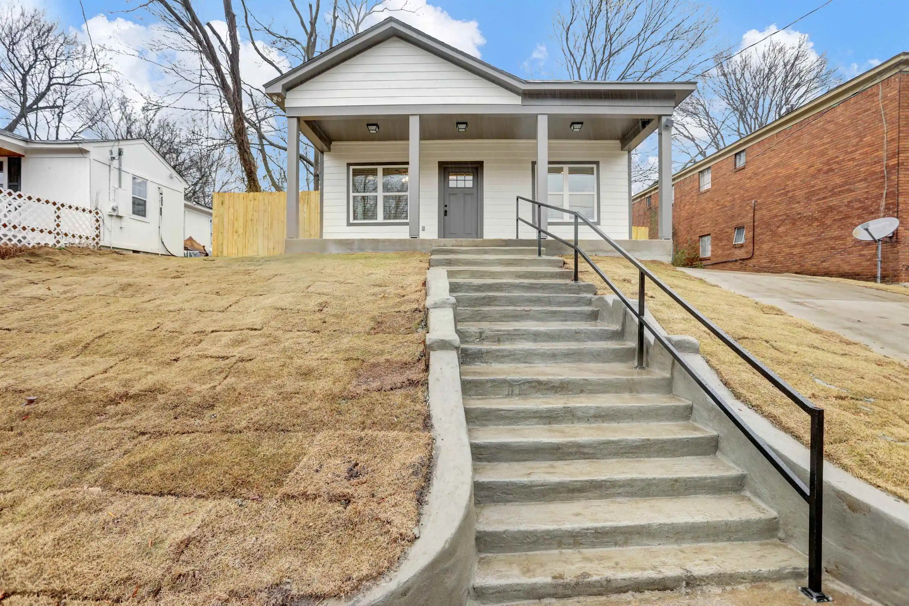 Photo 1 of Sale Pending at 640 Stephens Pl, Memphis, TN 38126 | MLS# 10217040 | Listing updated on 2026-05-11