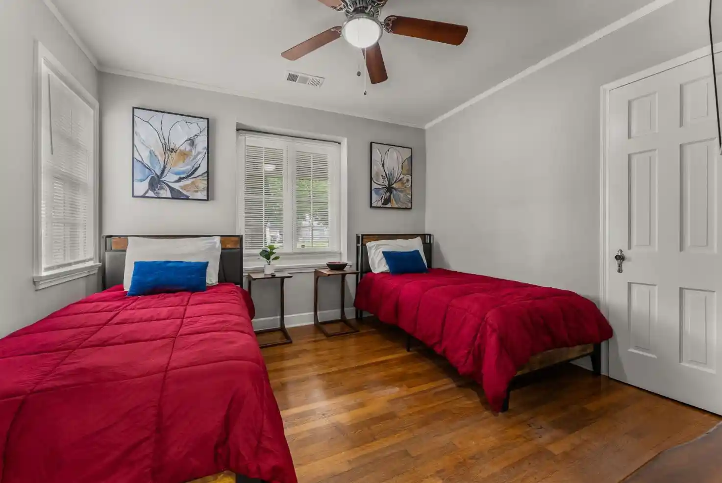 Photo 3 of Single family home for sale at 118 N Century St, Memphis, TN 38111 | MLS# 10217340 | Listing updated on 2026-10-06