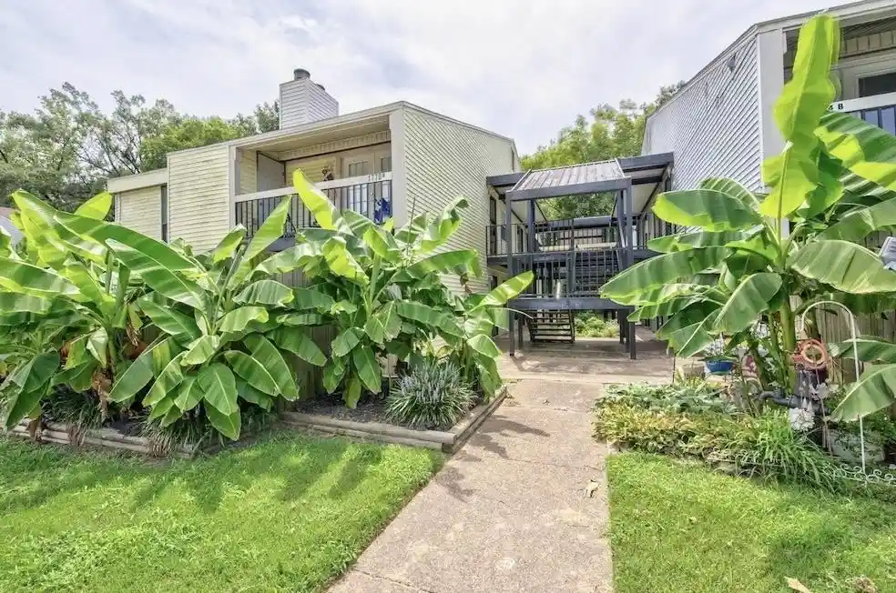Photo 1 of Condo for sale at 1770 A Crompton 6th Sq #29, Memphis, TN 38134 | MLS# 10217473 | Listing updated on 2026-08-23