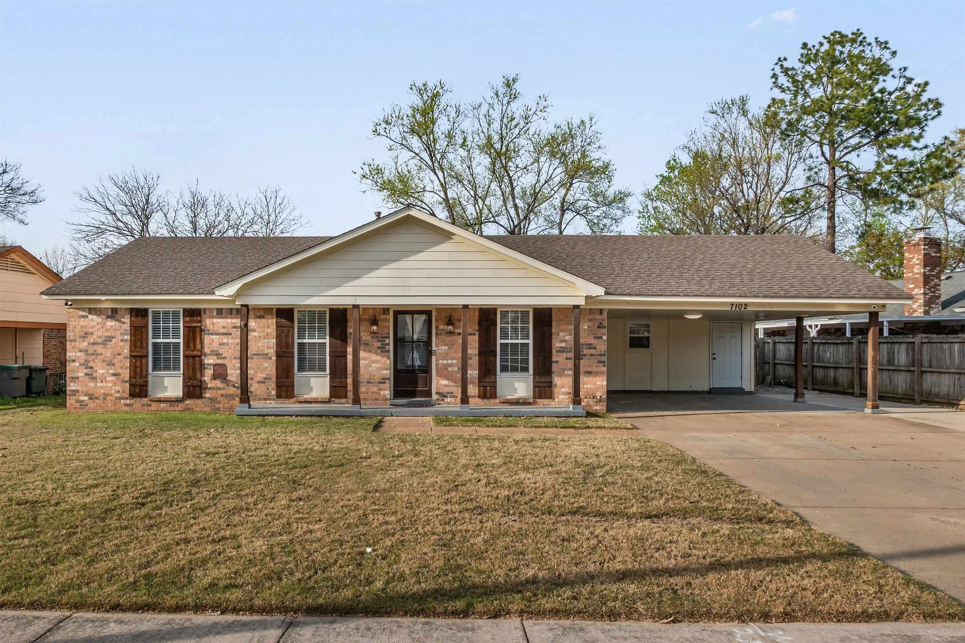 Photo 1 of Single family home for sale at 7102 Rose Trl Dr, Memphis, TN 38133 | MLS# 10217545 | Listing updated on 2026-07-16