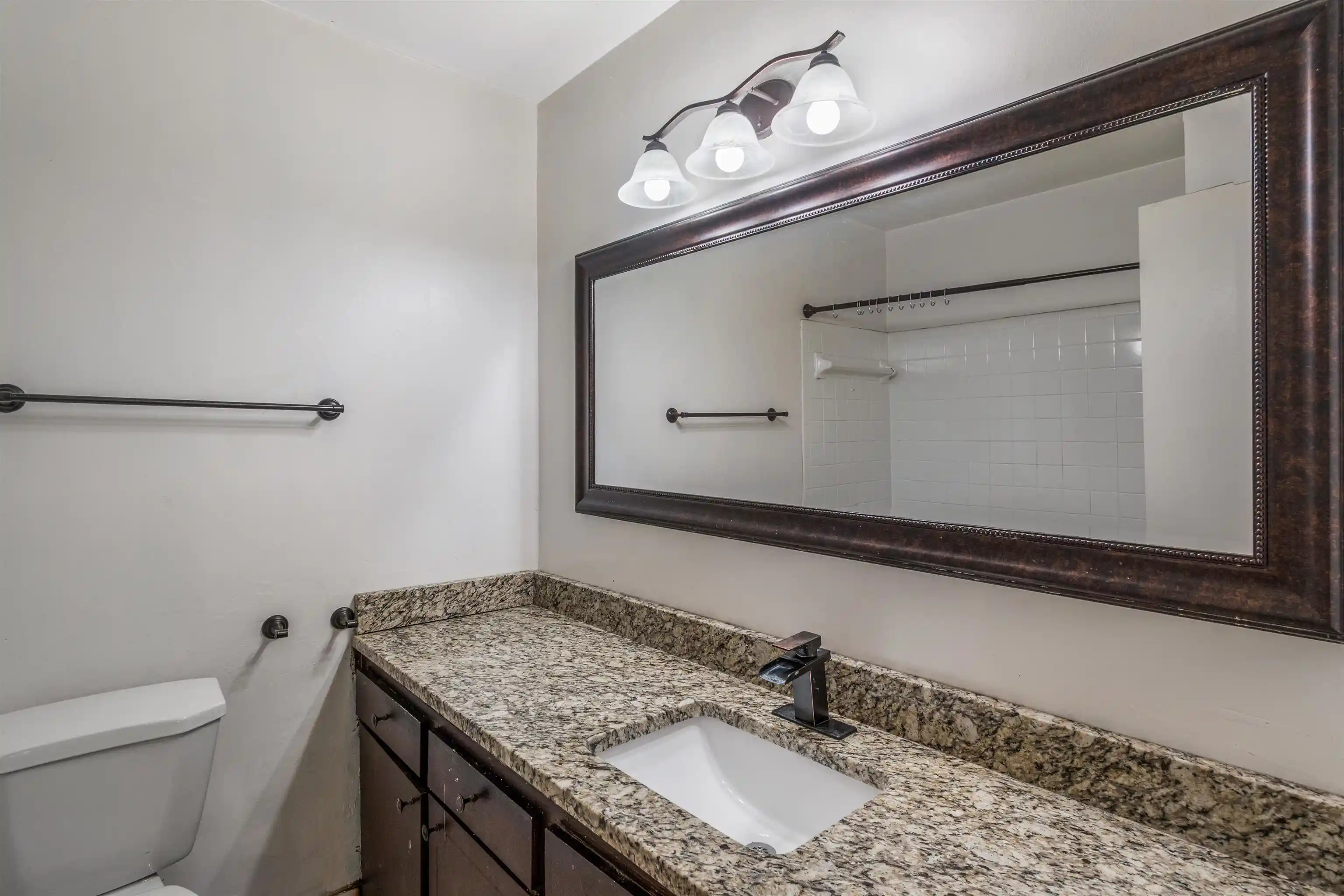 Photo 3 of Single family home for sale at 7102 Rose Trl Dr, Memphis, TN 38133 | MLS# 10217545 | Listing updated on 2026-07-16