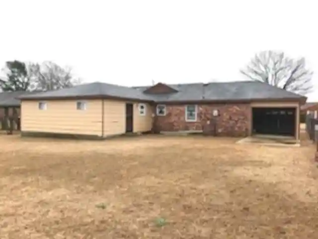 3rd image of 1170 Shadowline Dr, Memphis, TN 38109 | MLS# 10217549