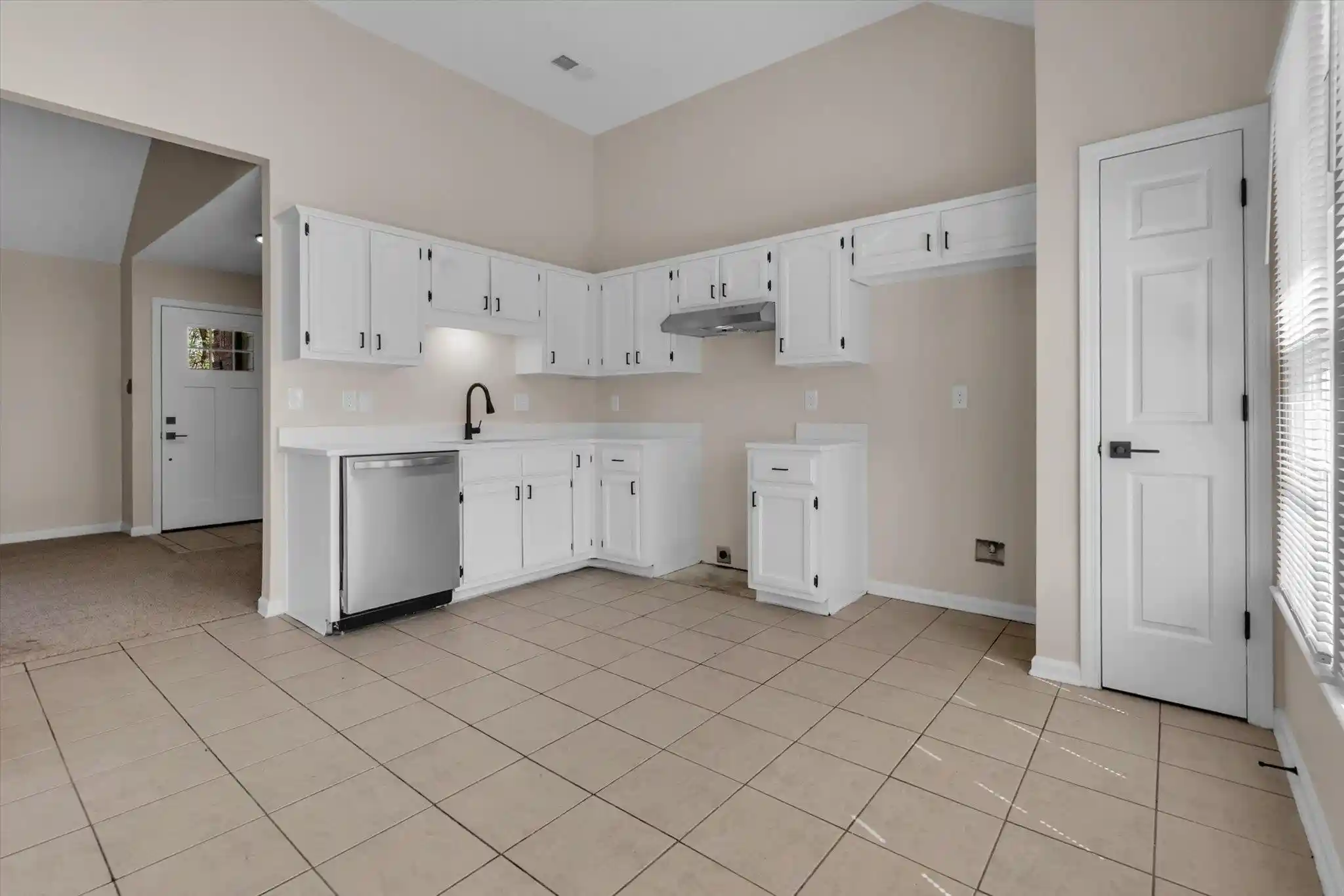 Photo 2 of Sale Pending at 7279 Schilling Cv, Memphis, TN 38125 | MLS# 10217561 | Listing updated on 2026-08-04