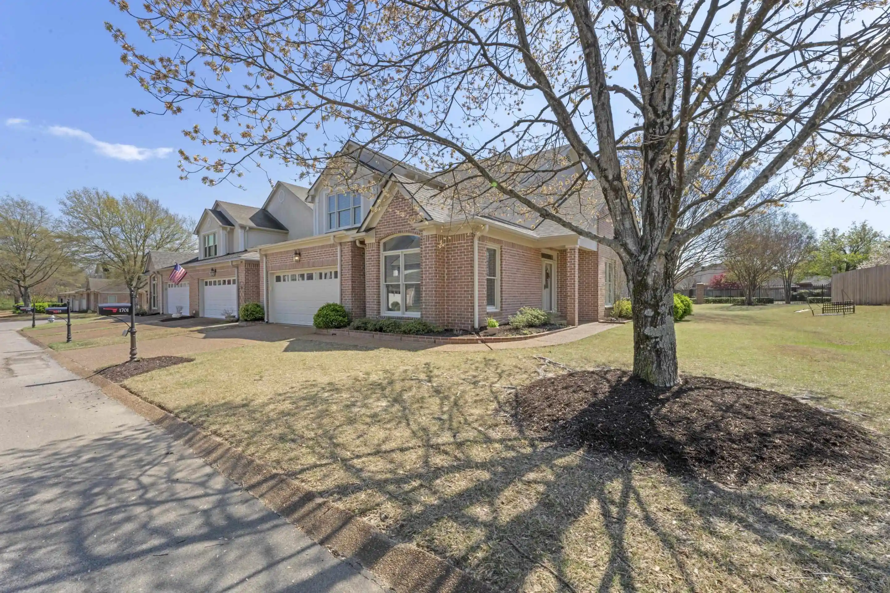 Homes for sale in Collierville, TN | 1701 Village Ridge Pl, Collierville, TN 38017 | MLS# 10217712