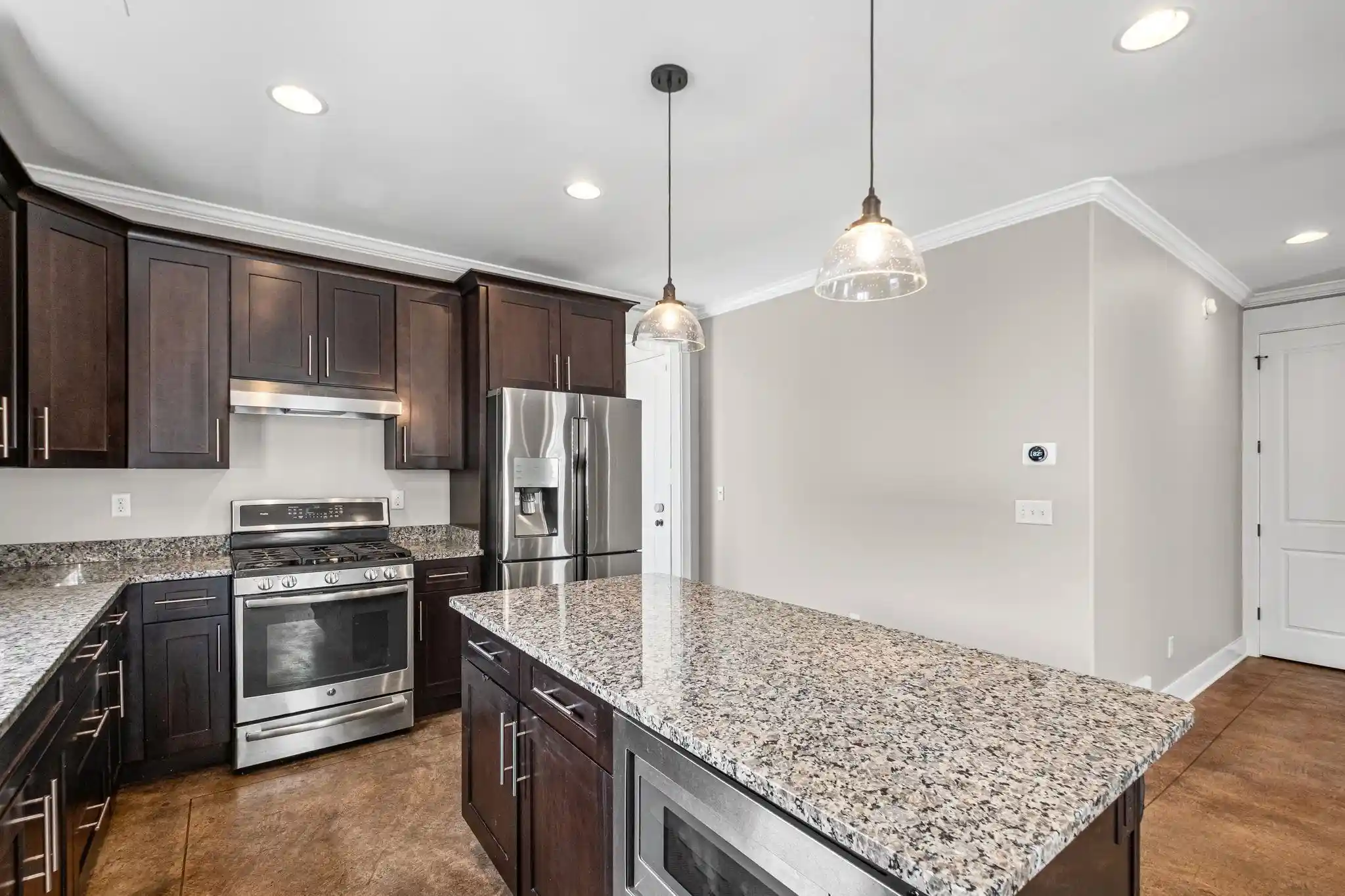 2nd image of 635 S Front St, Memphis, TN 38103 | MLS# 10217727