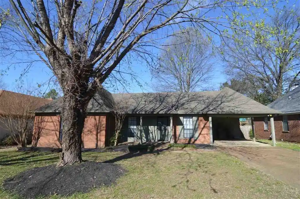 1st image of 2717 Deer Glade Ln, Memphis, TN 38133 | MLS# 10217737